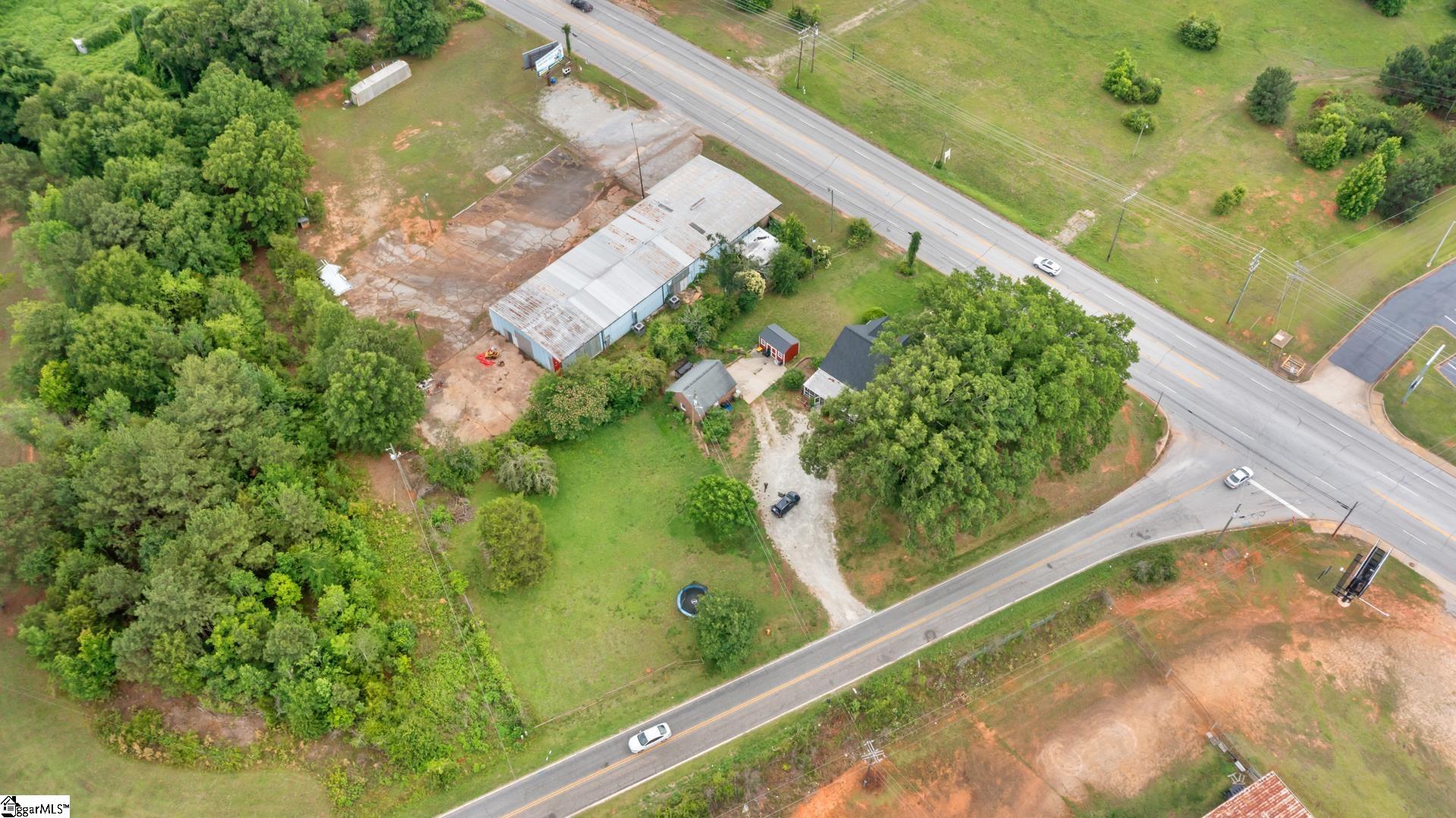 1301 Old Airport Road Laurens, SC 29360