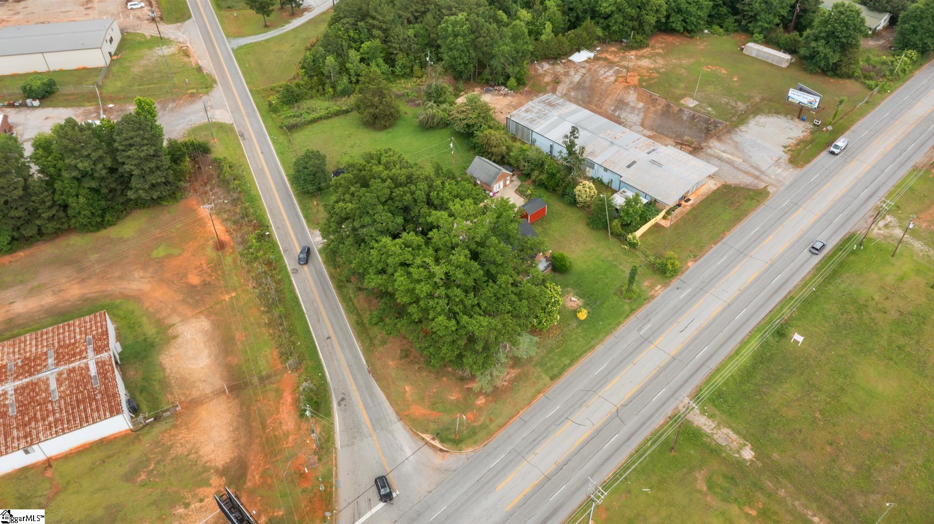 1301 Old Airport Road Laurens, SC 29360
