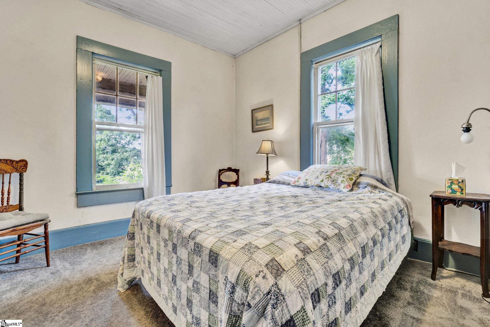 1189 Highway Laurens, SC 29360