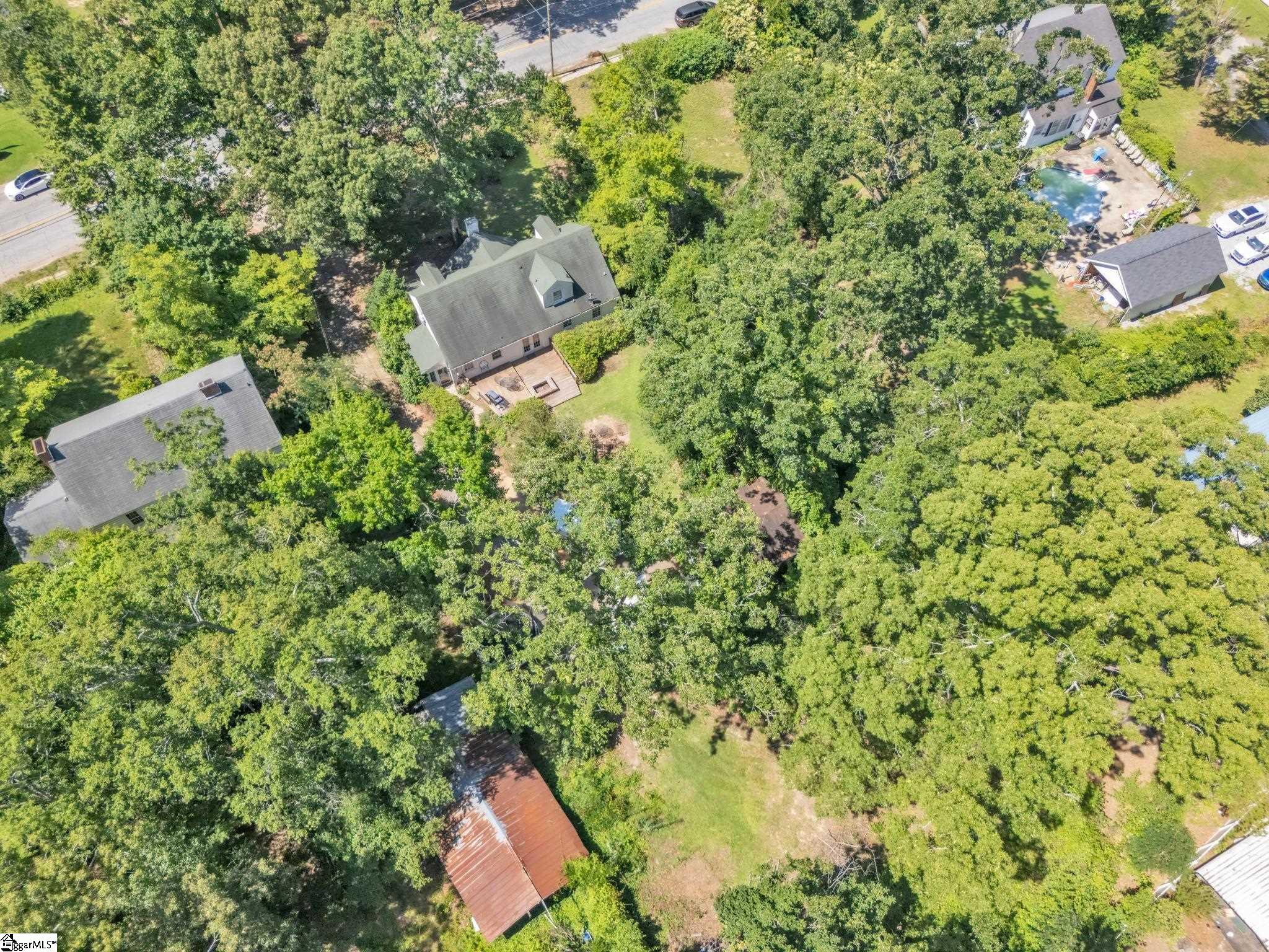 206 W Farley Avenue Laurens, SC 29360