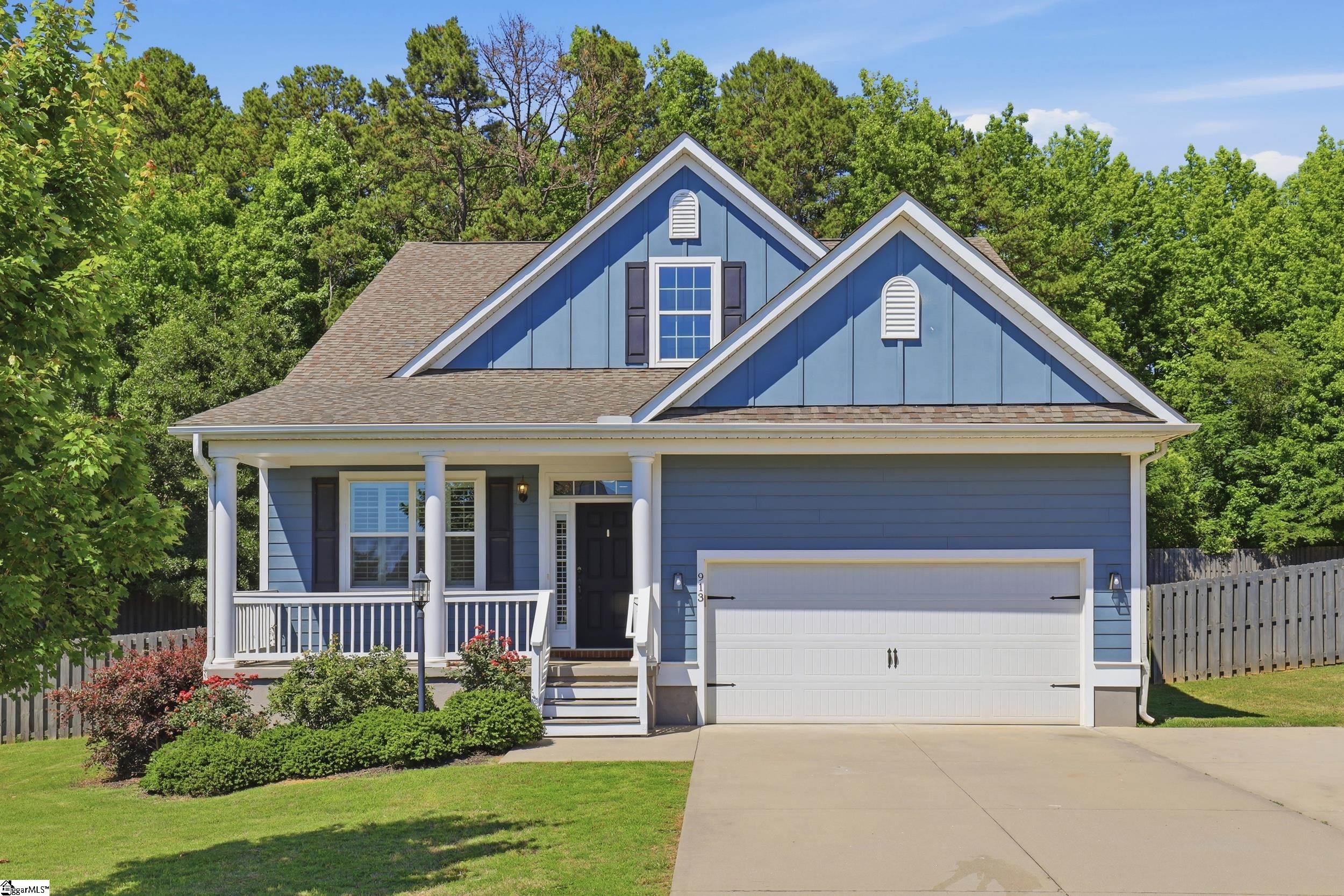 913 Ash Grove Way Boiling Springs, SC 29316