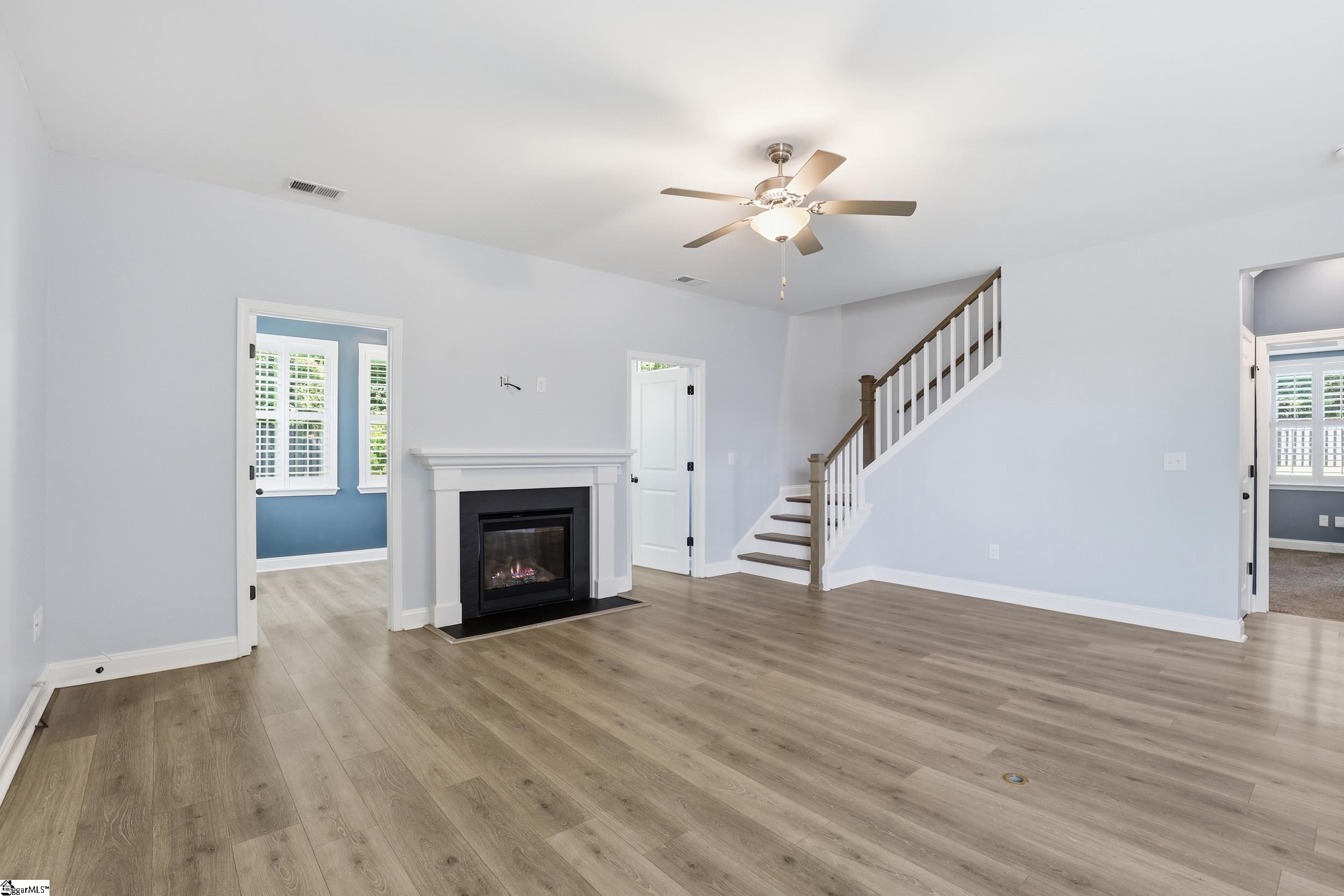 913 Ash Grove Way Boiling Springs, SC 29316