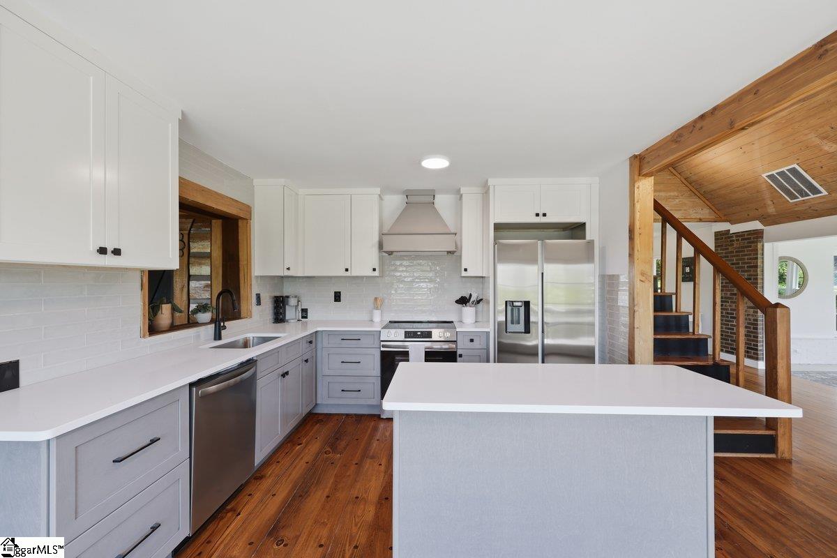 619 Little Pond Road Easley, SC 29640
