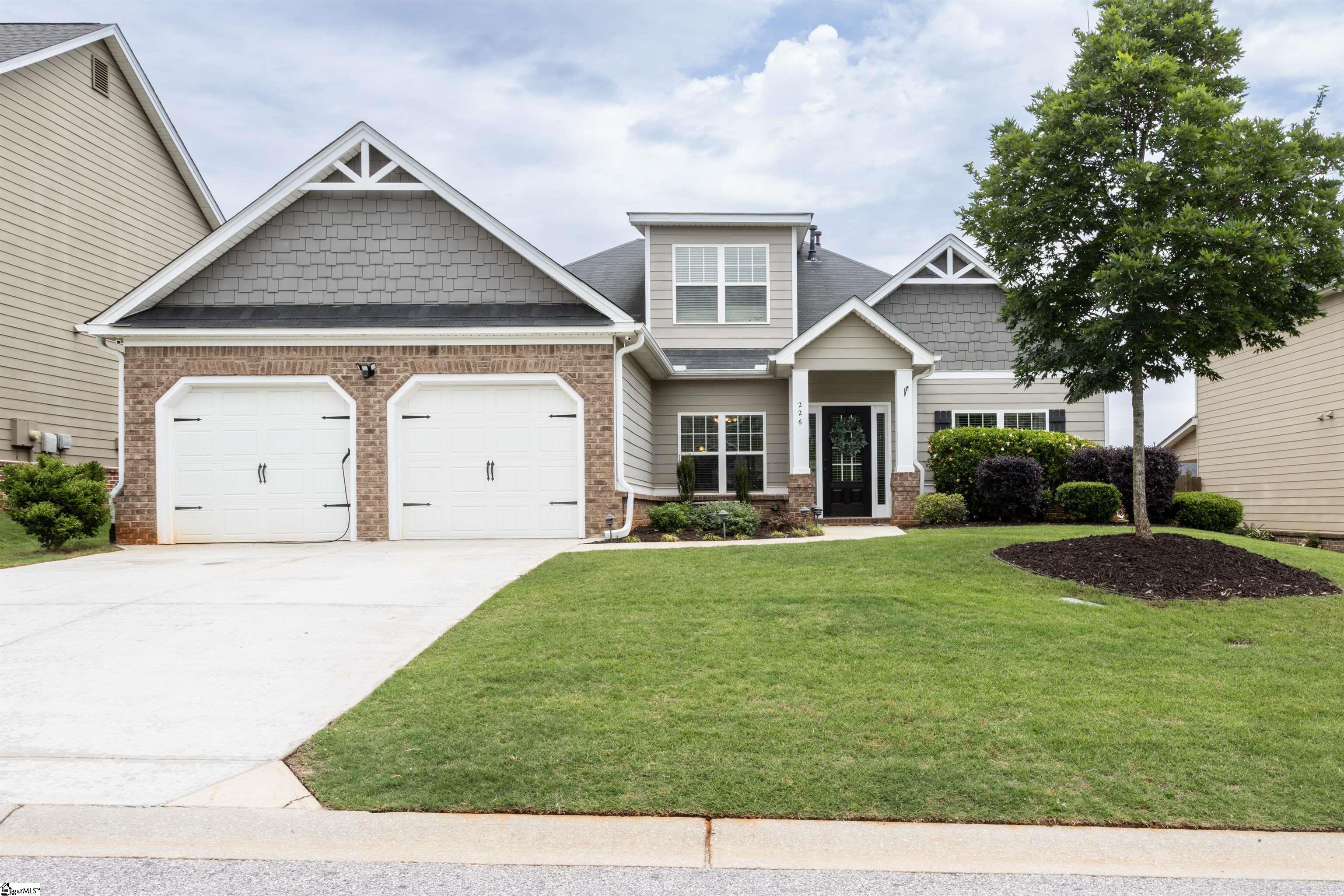 226 Lovelace Court Simpsonville, SC 29681