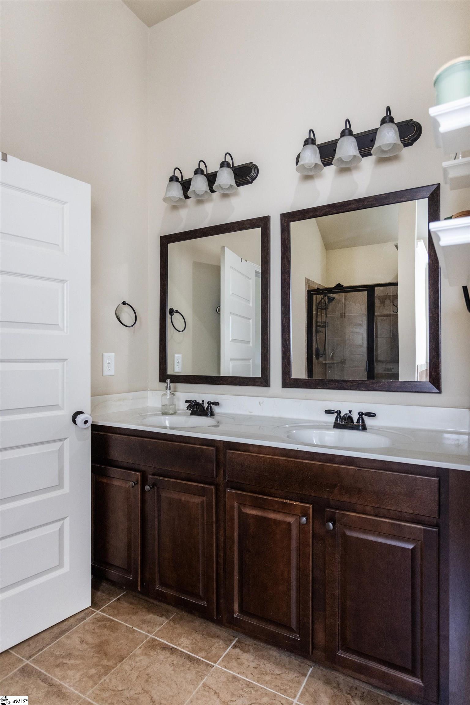 226 Lovelace Court Simpsonville, SC 29681