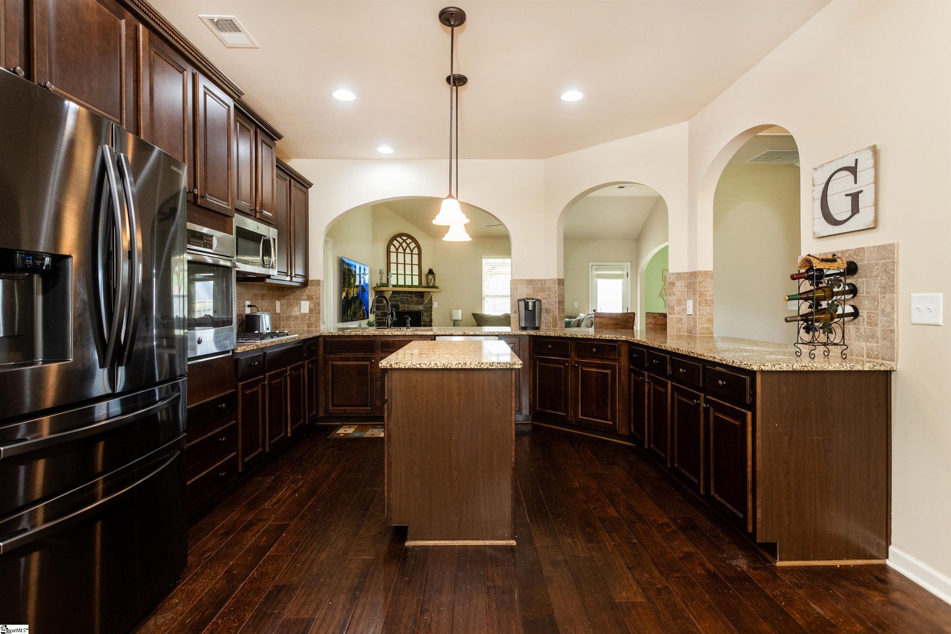 226 Lovelace Court Simpsonville, SC 29681