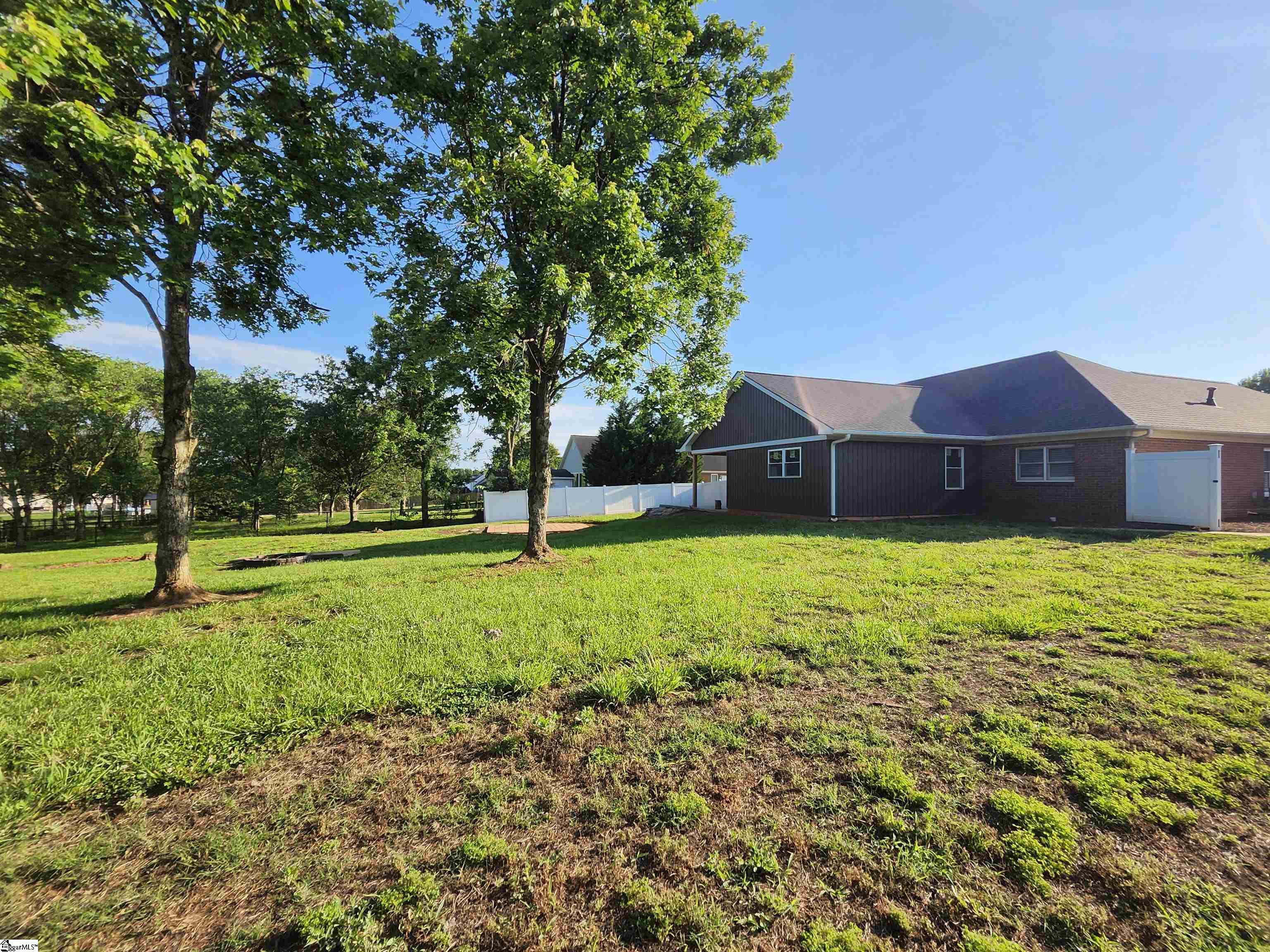 233 Summerfield Road Moore, SC 29369