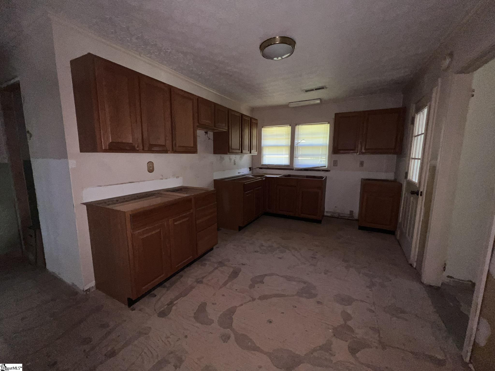 783 Rhymes Lane Pickens, SC 29671