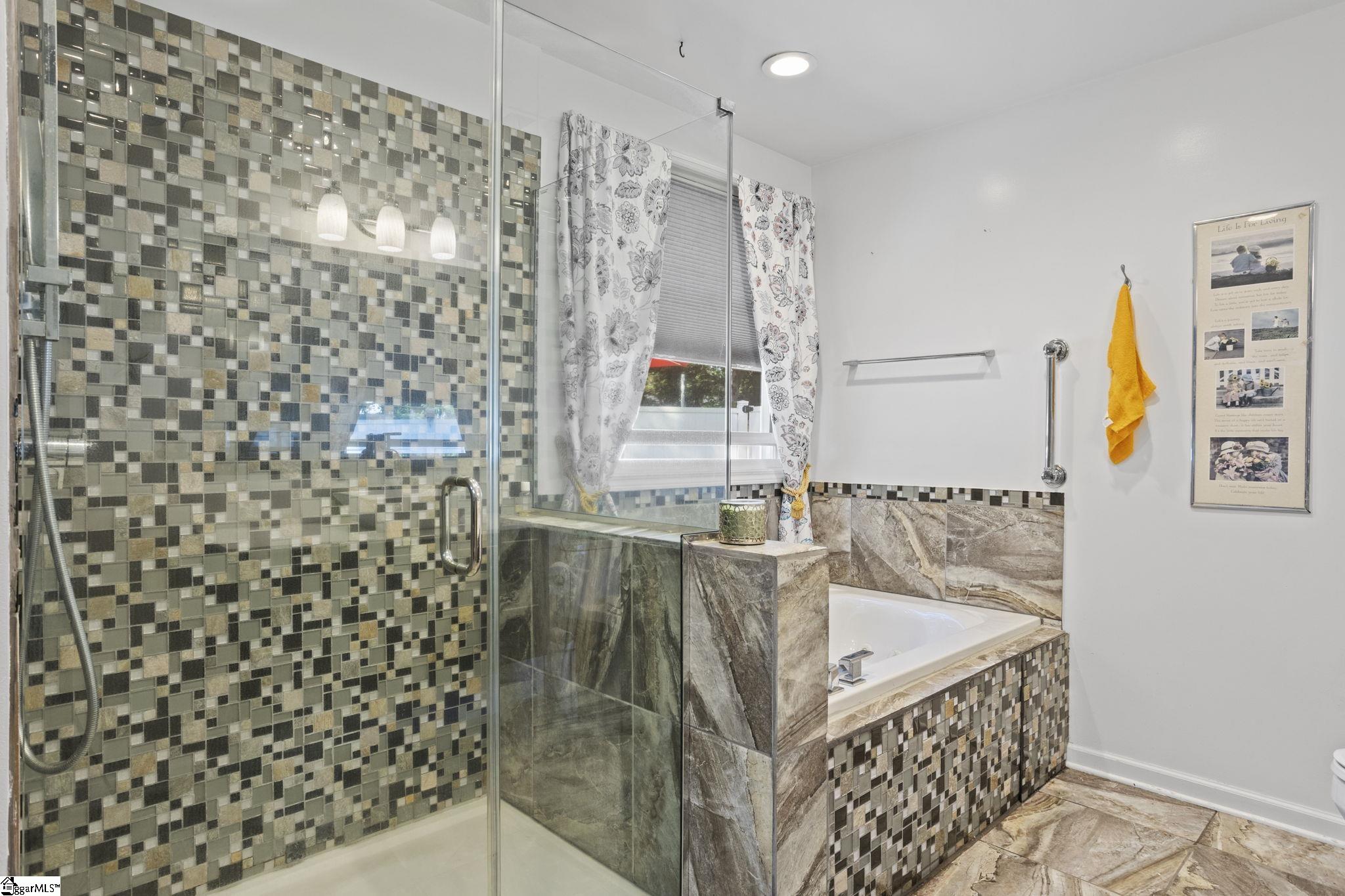 111 Forestdale Drive Taylors, SC 29687