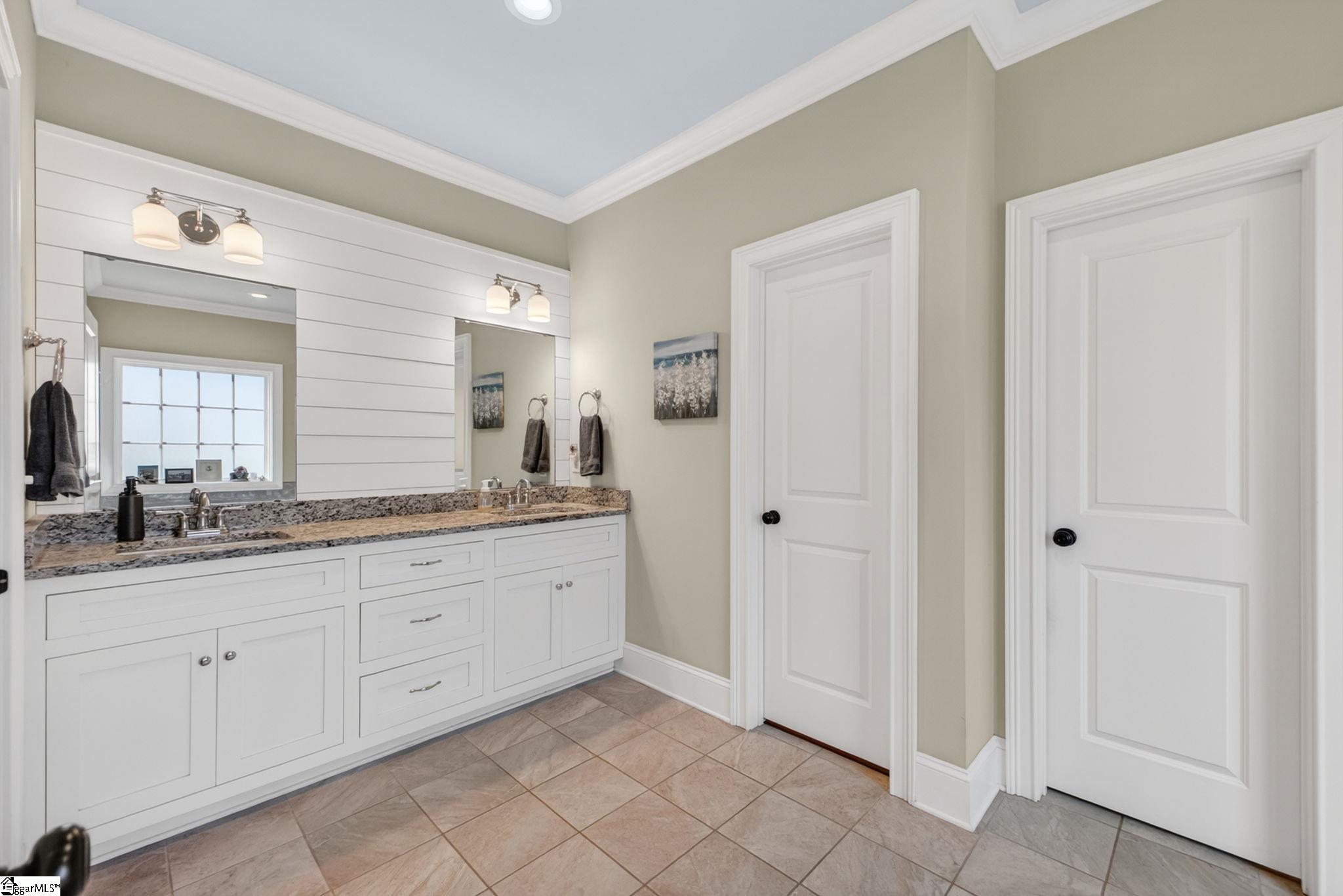 2 Fox Hunt Lane Greer, SC 29651