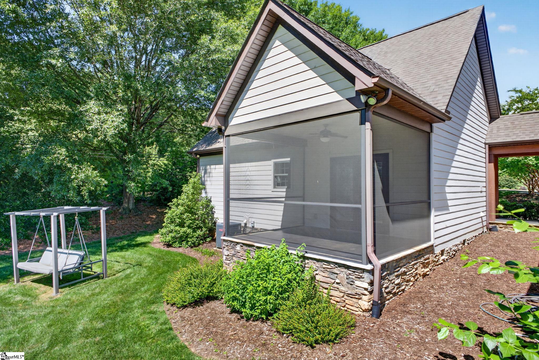 2 Fox Hunt Lane Greer, SC 29651
