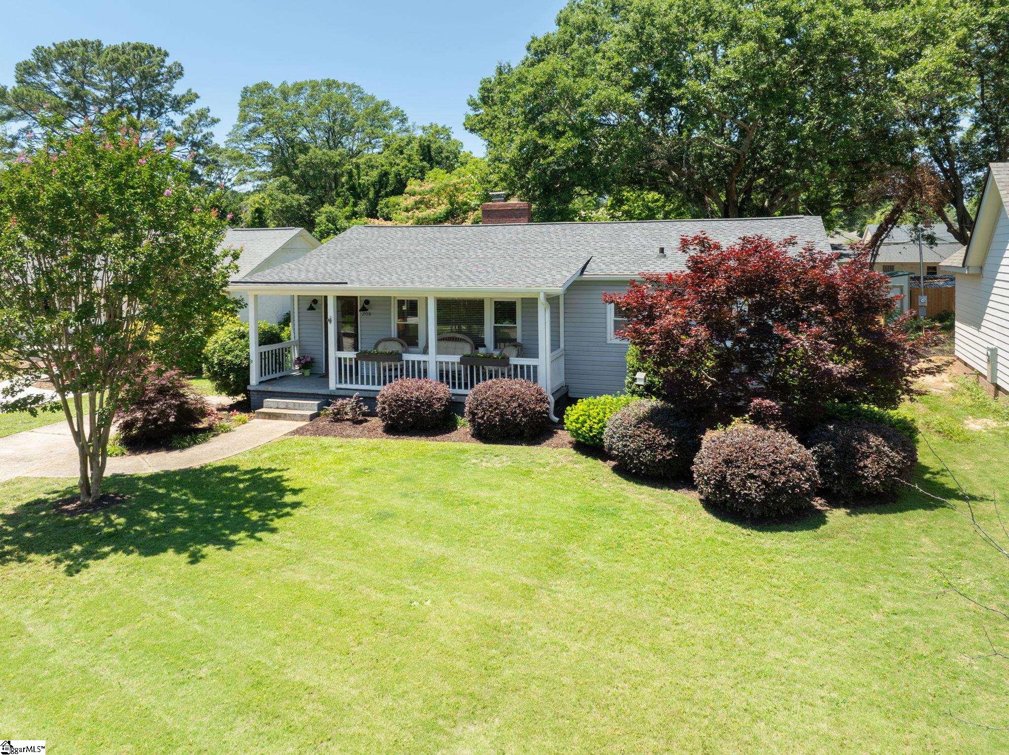 208 Willow Springs Drive Greenville, SC 29607