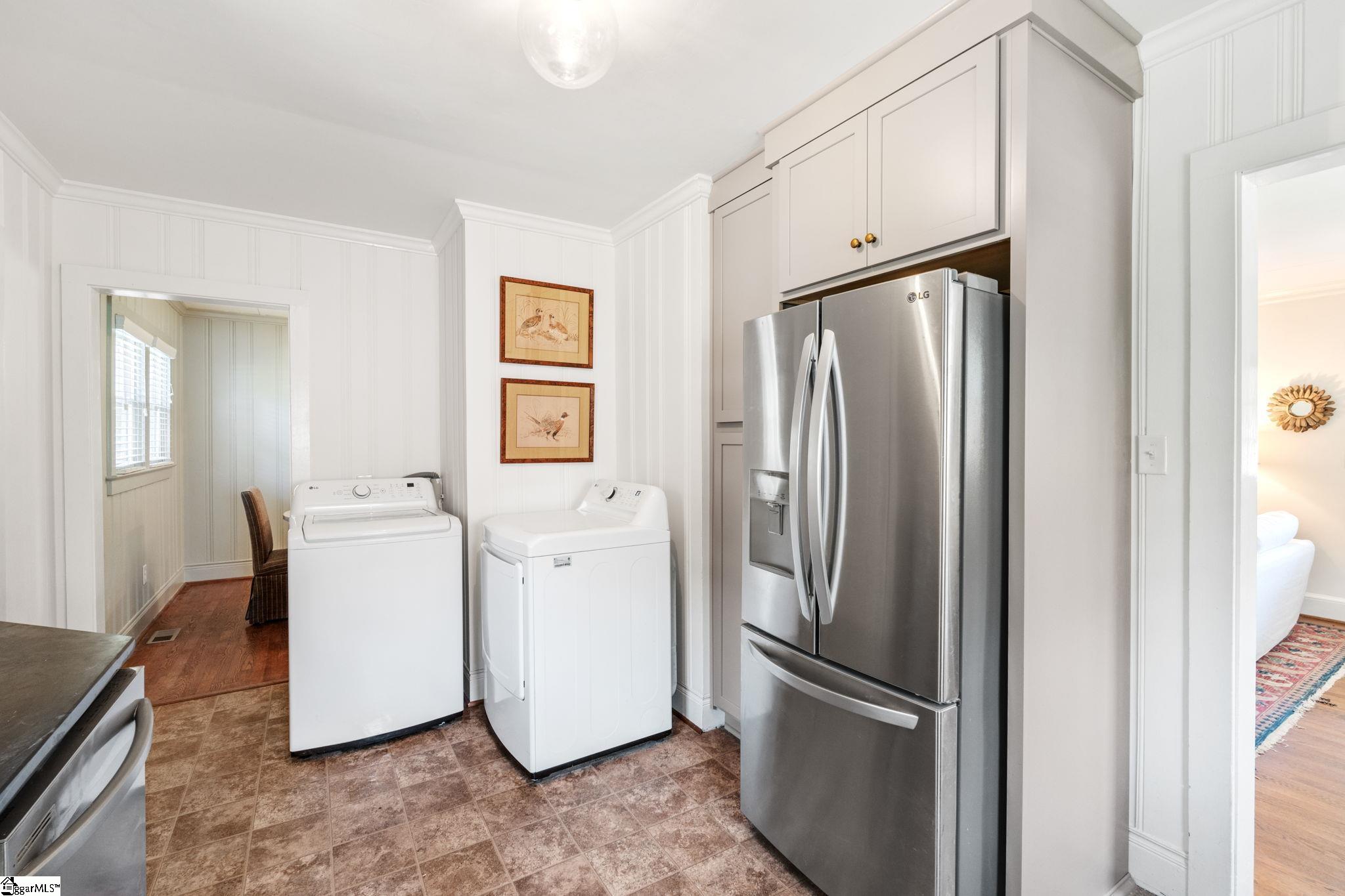 208 Willow Springs Drive Greenville, SC 29607
