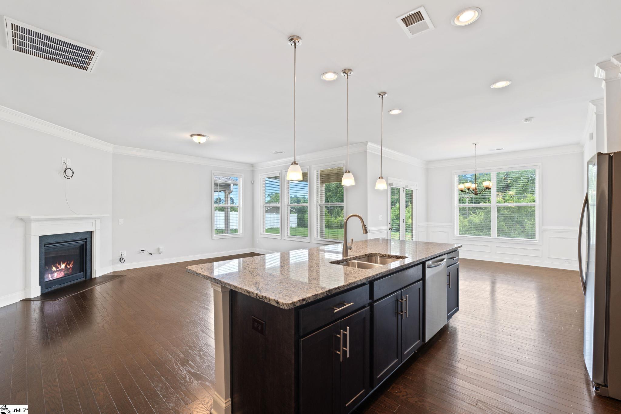 854 Deepwood Court Boiling Springs, SC 29316