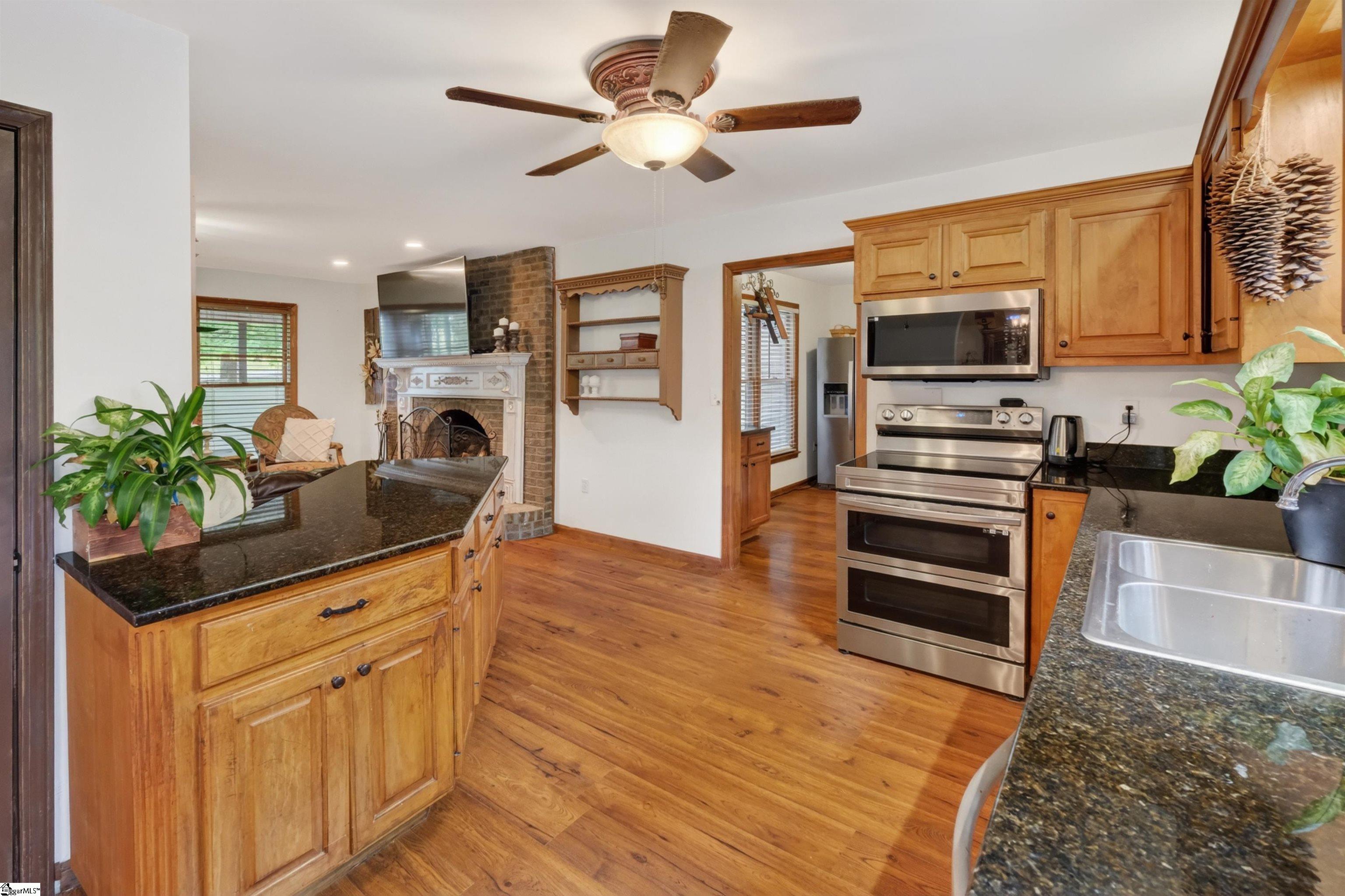 149 Lake Forest Circle Easley, SC 29642