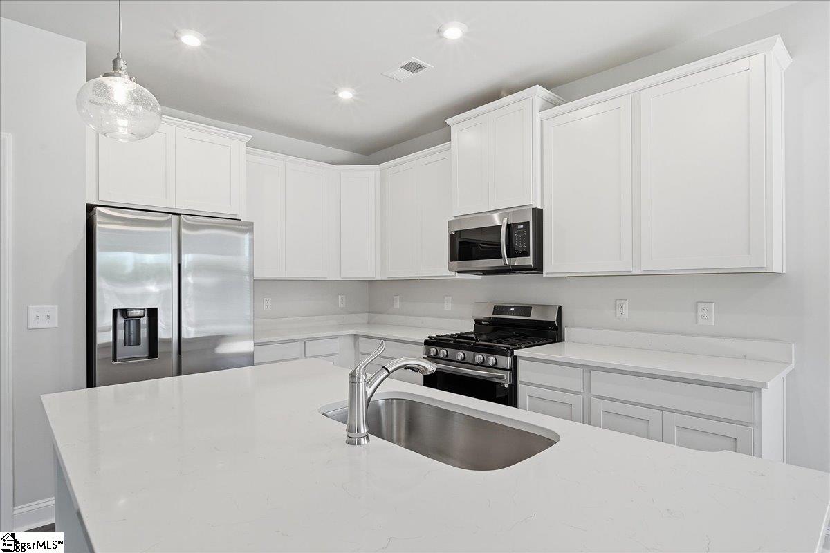 504 Clairbrook Court Greer, SC 29651