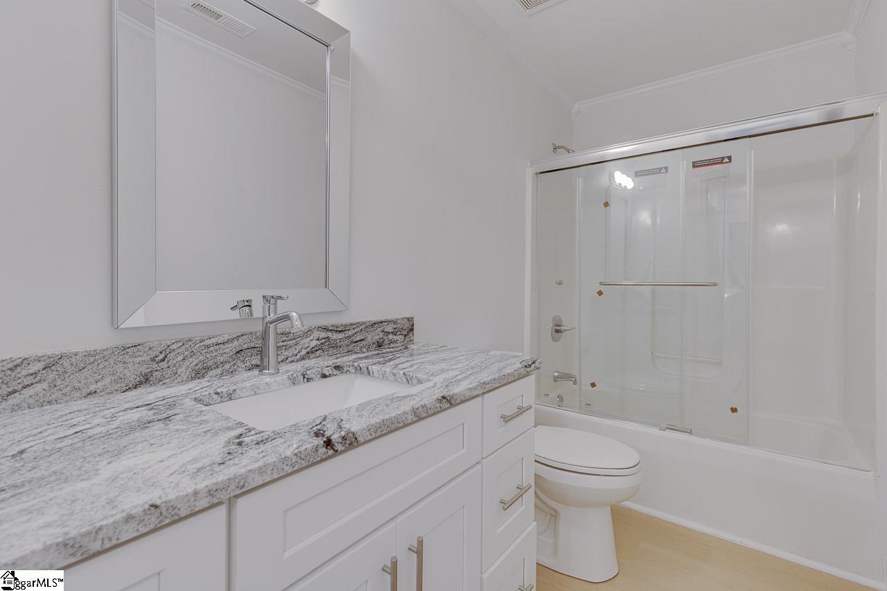 105 Poplar Springs Drive Mauldin, SC 29662