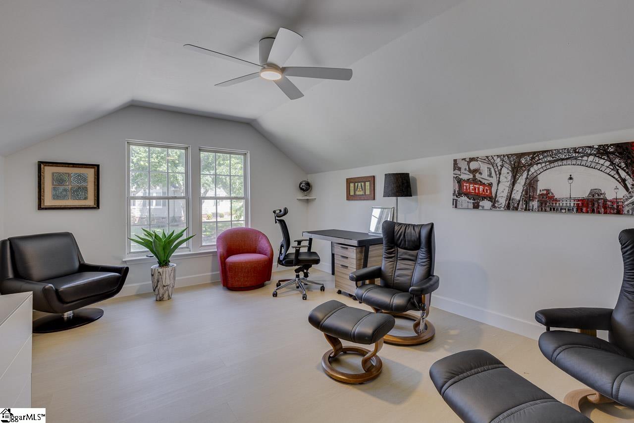 105 Poplar Springs Drive Mauldin, SC 29662
