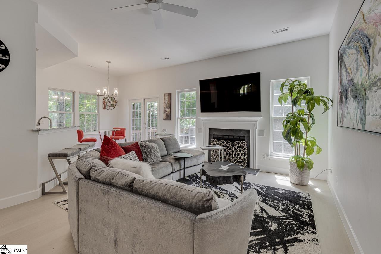 105 Poplar Springs Drive Mauldin, SC 29662