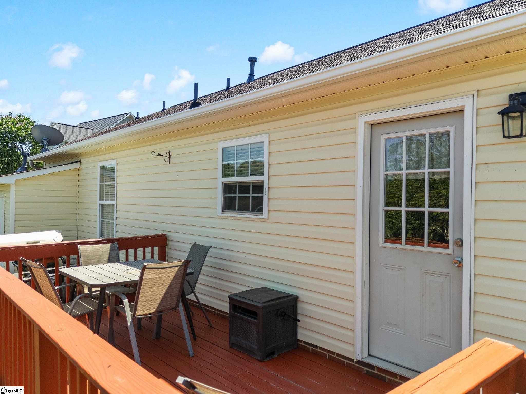 531 Plantation Creek Drive Boiling Springs, SC 29316