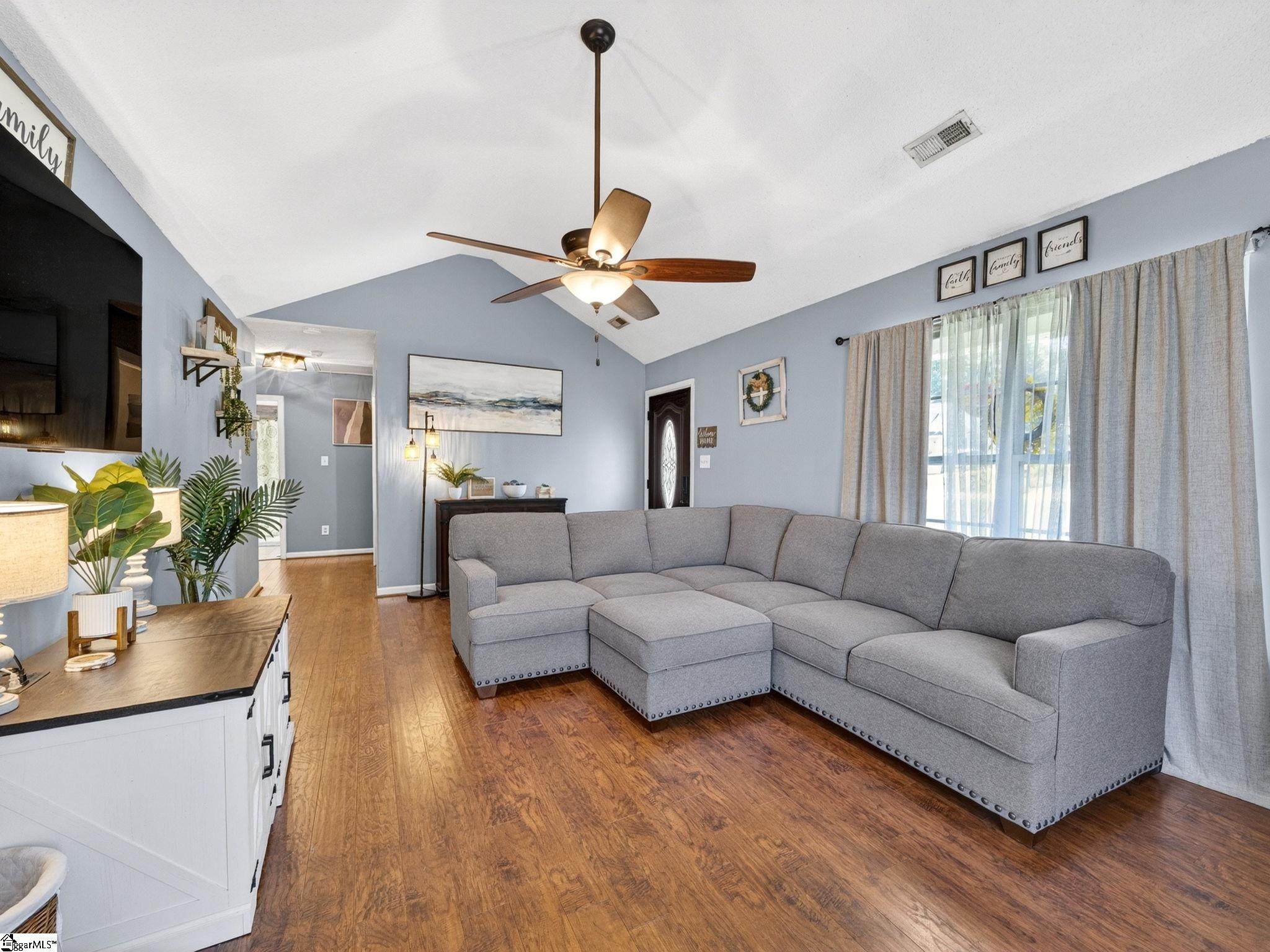 531 Plantation Creek Drive Boiling Springs, SC 29316