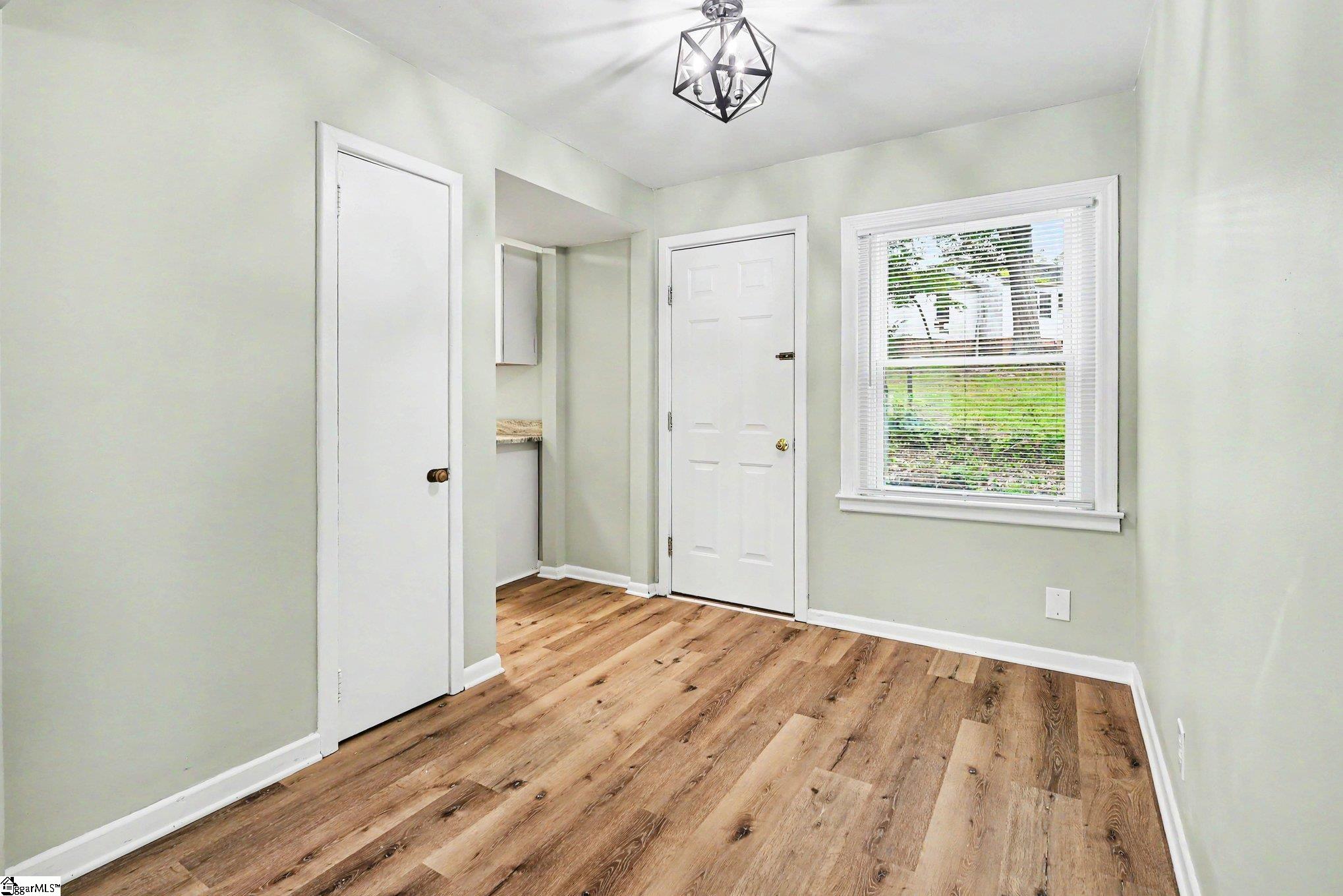 931 Windy Court Spartanburg, SC 29301