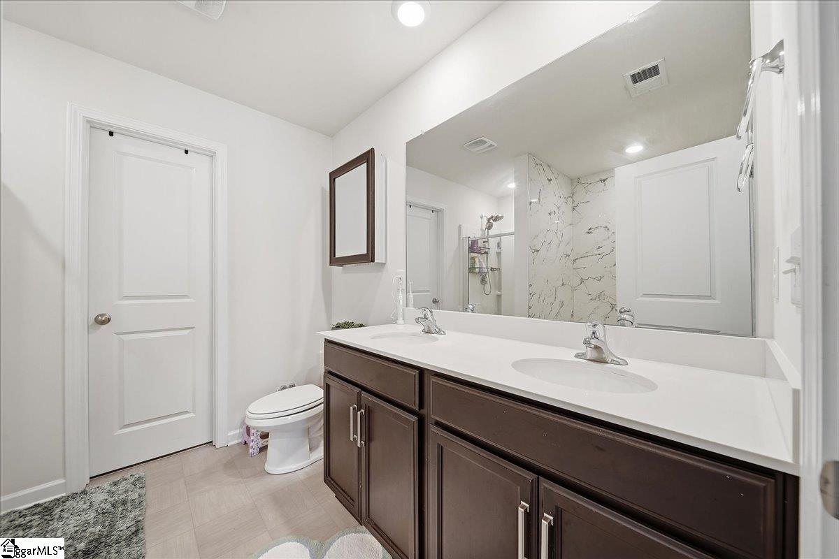 8 Garden Hill Road Simpsonville, SC 29680