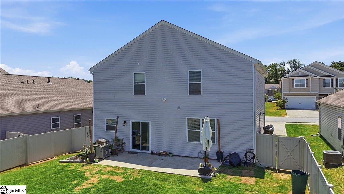 8 Garden Hill Road Simpsonville, SC 29680