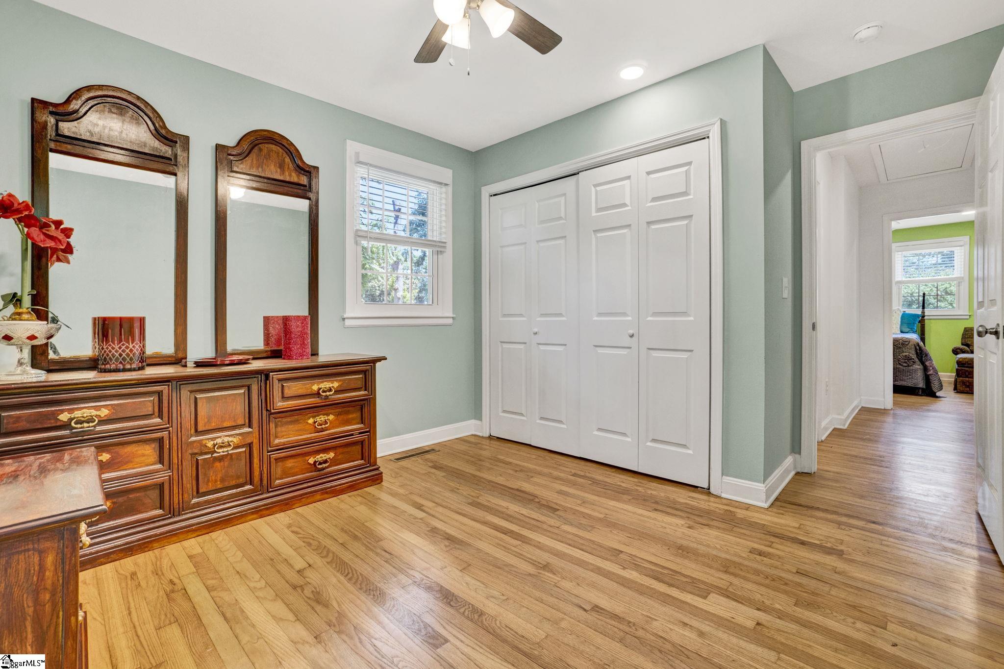 122 Marlboro Drive Greenville, SC 29605-3426