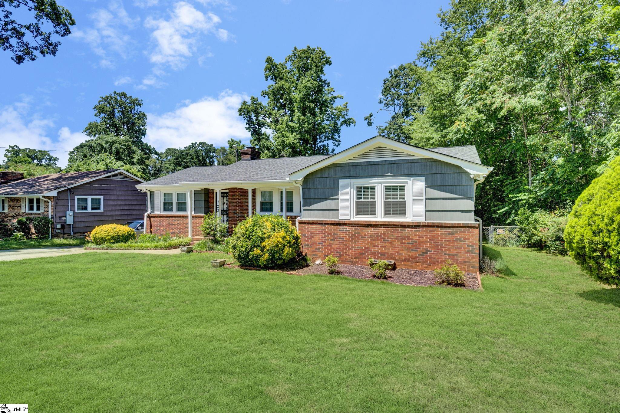 122 Marlboro Drive Greenville, SC 29605-3426
