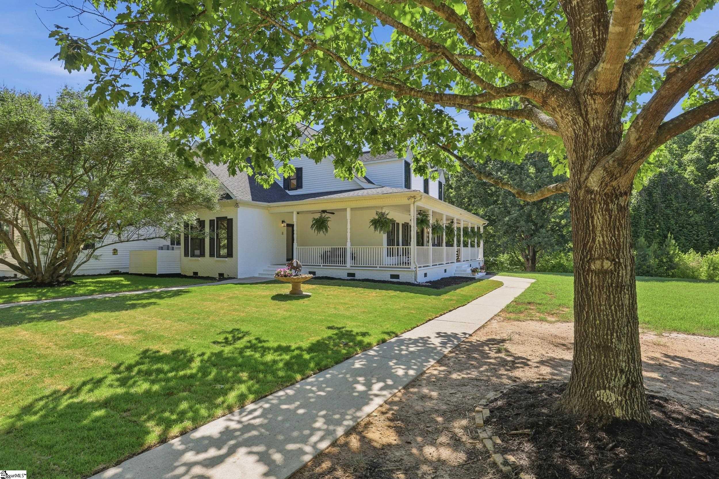 301 S Bennetts Bridge Road Greer, SC 29651