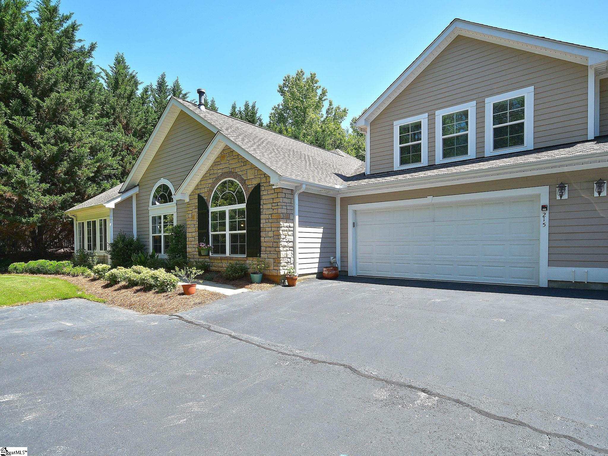 215 Sunset Glory Lane Greenville, SC 29617