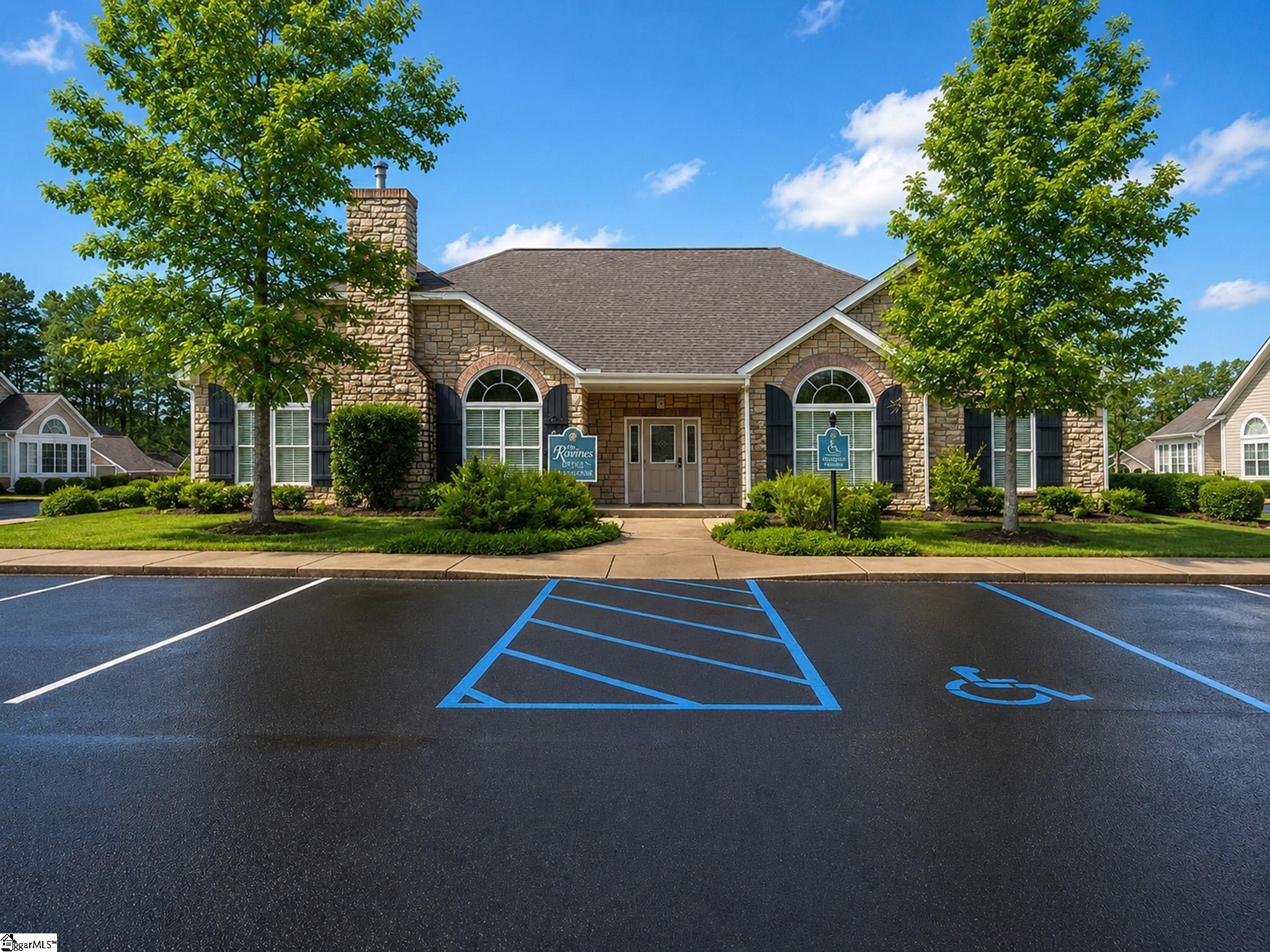 215 Sunset Glory Lane Greenville, SC 29617