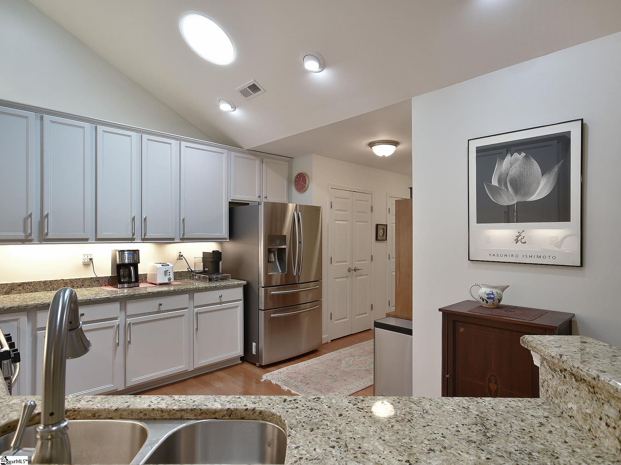 215 Sunset Glory Lane Greenville, SC 29617