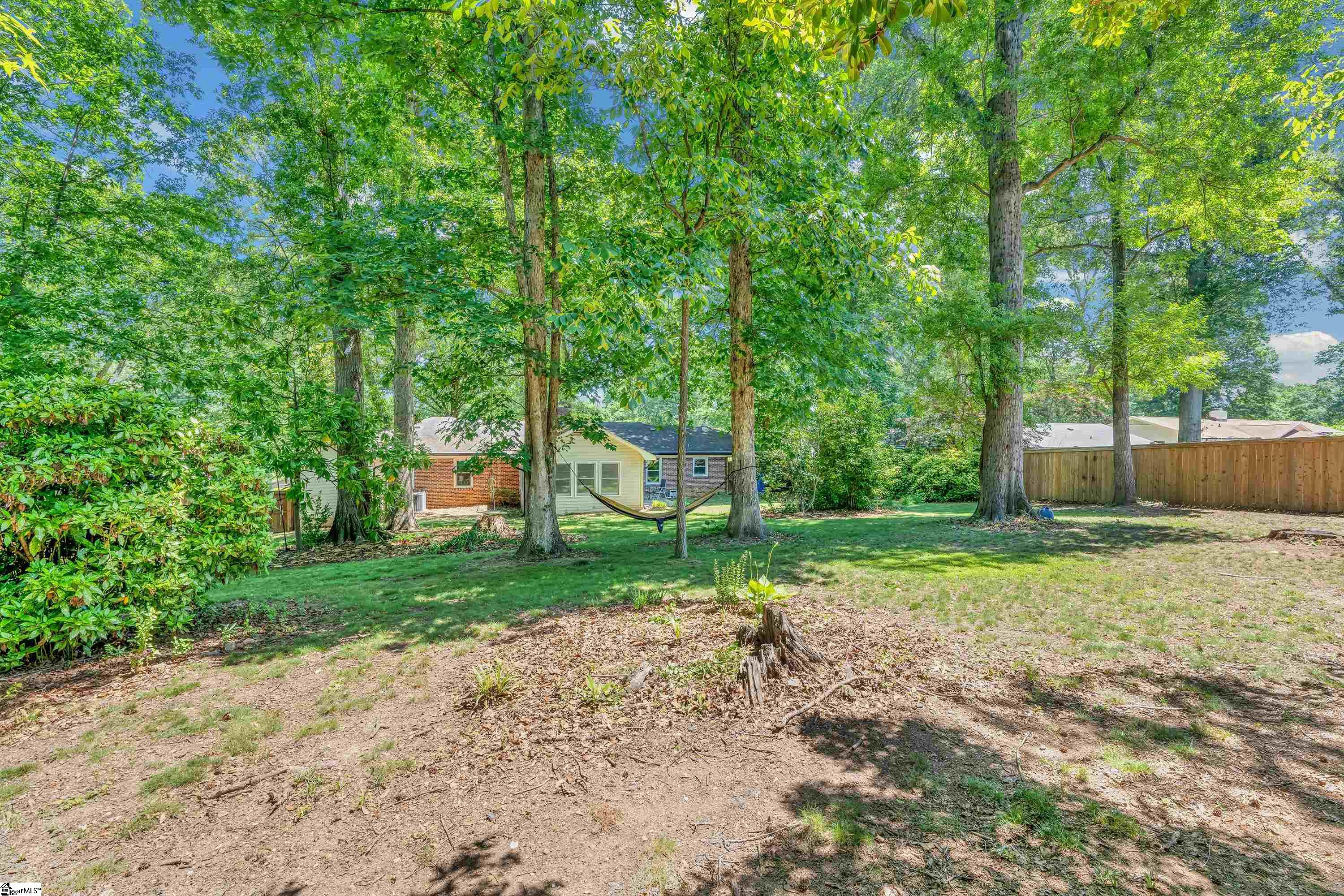 207 Melbourne Lane Greenville, SC 29615