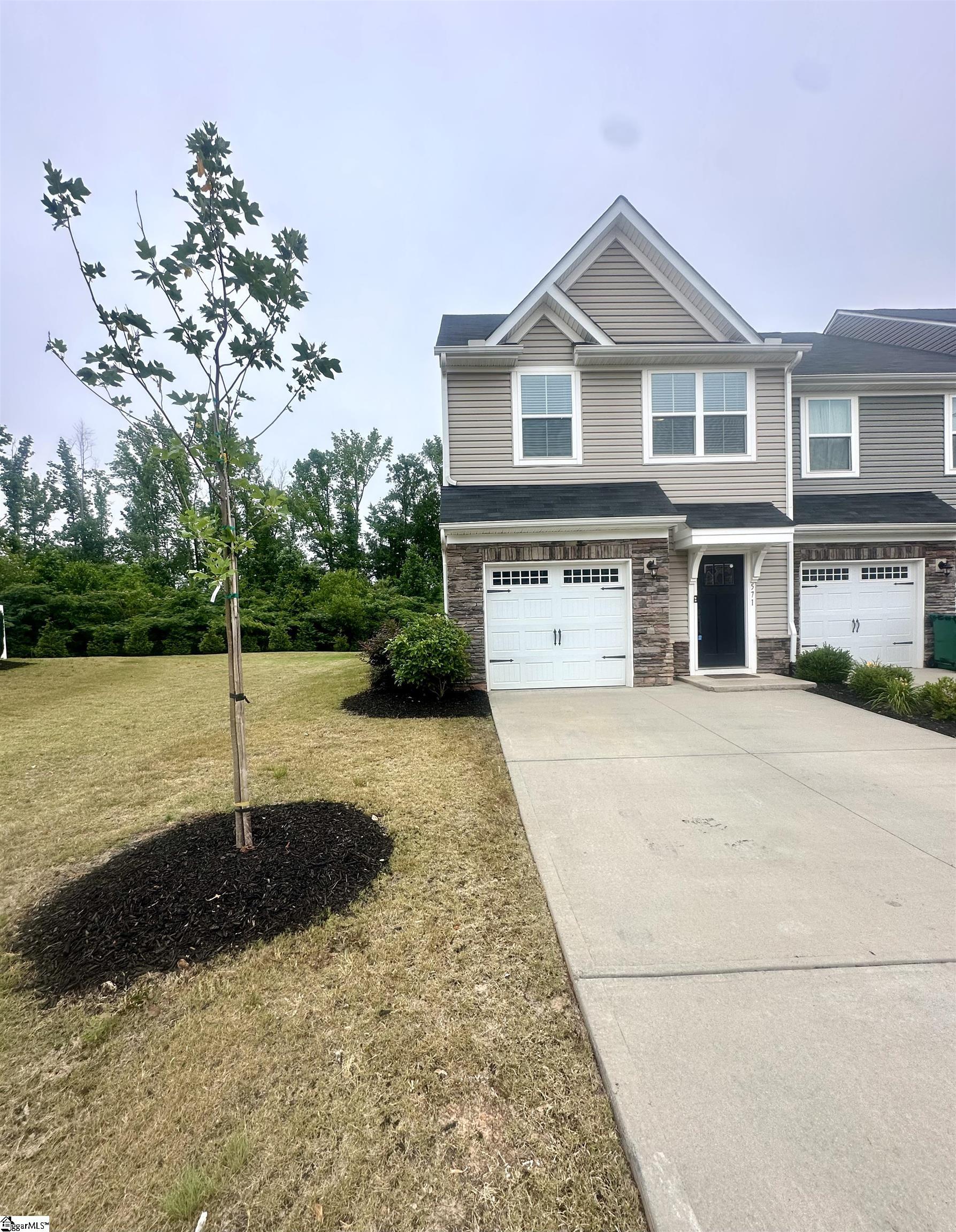 571 Preakness Run Spartanburg, SC 29306