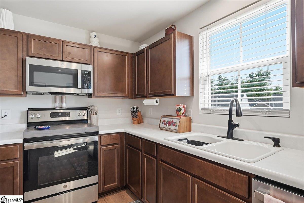 117 Alice Court Easley, SC 29642