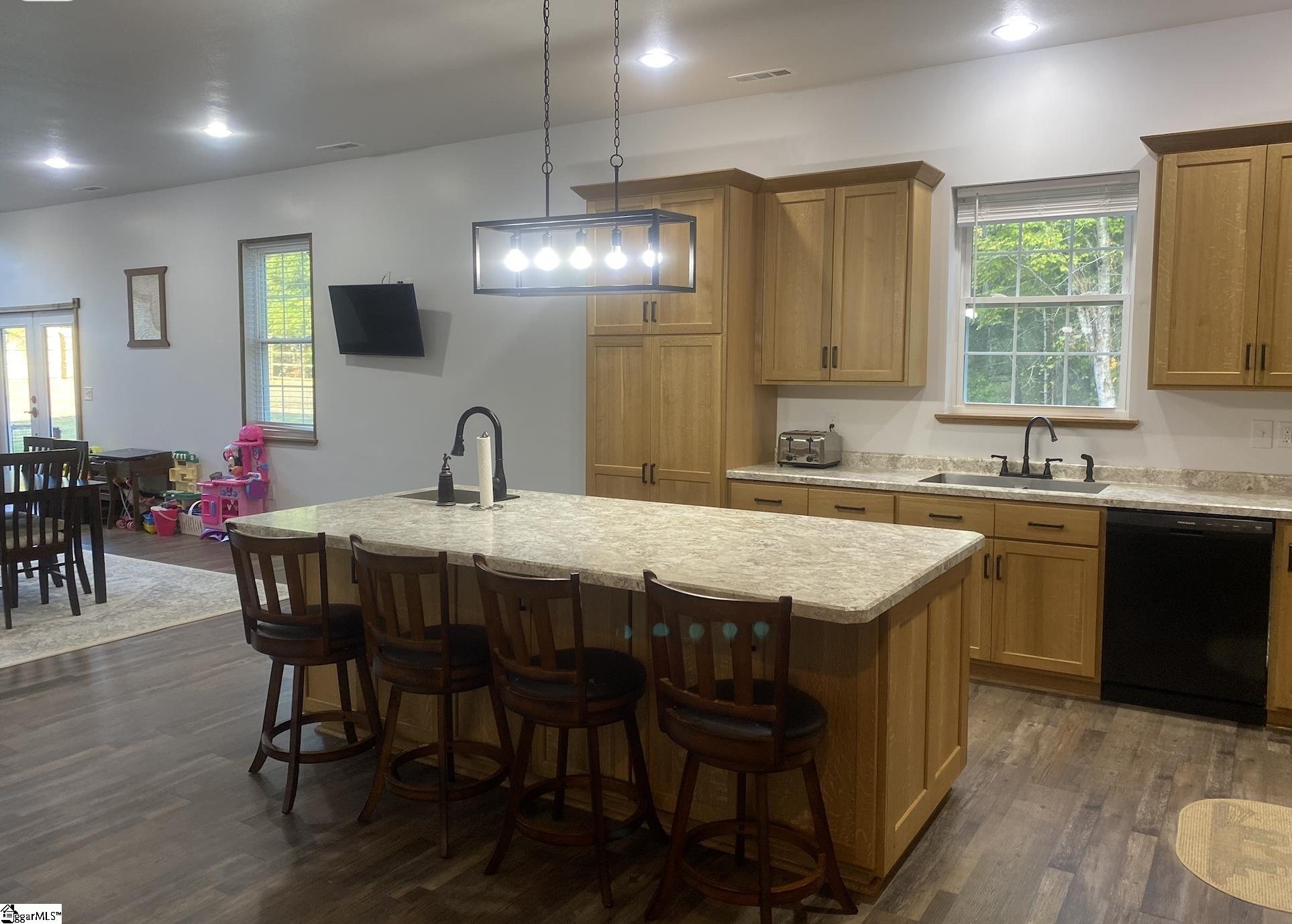 143 Marler Road Gray Court, SC 29645