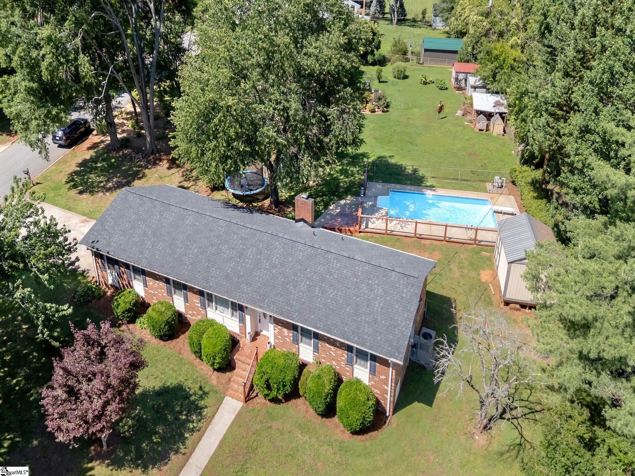 13 Elkhorn Drive Greenville, SC 29617
