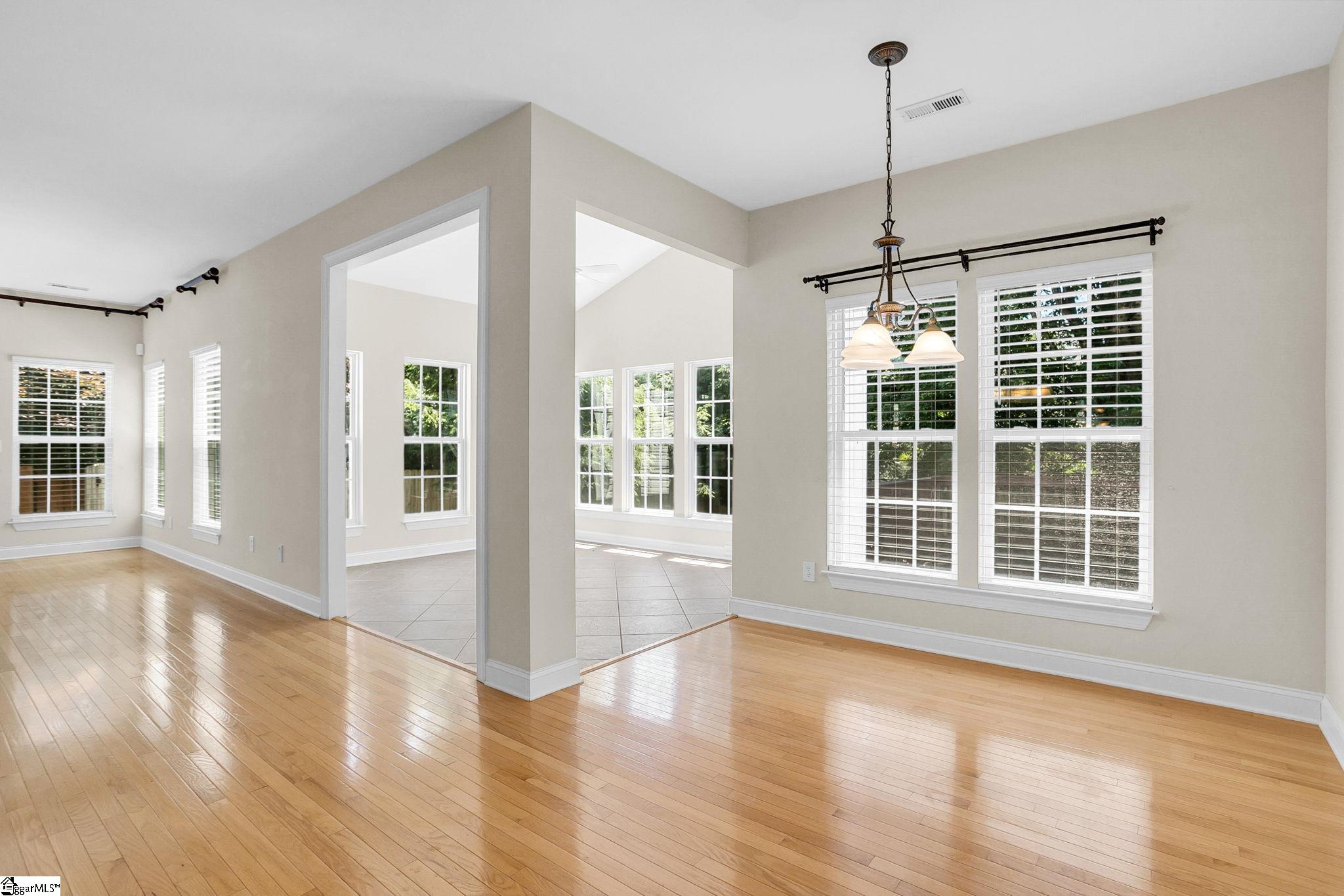 109 Amberleaf Way Simpsonville, SC 29681