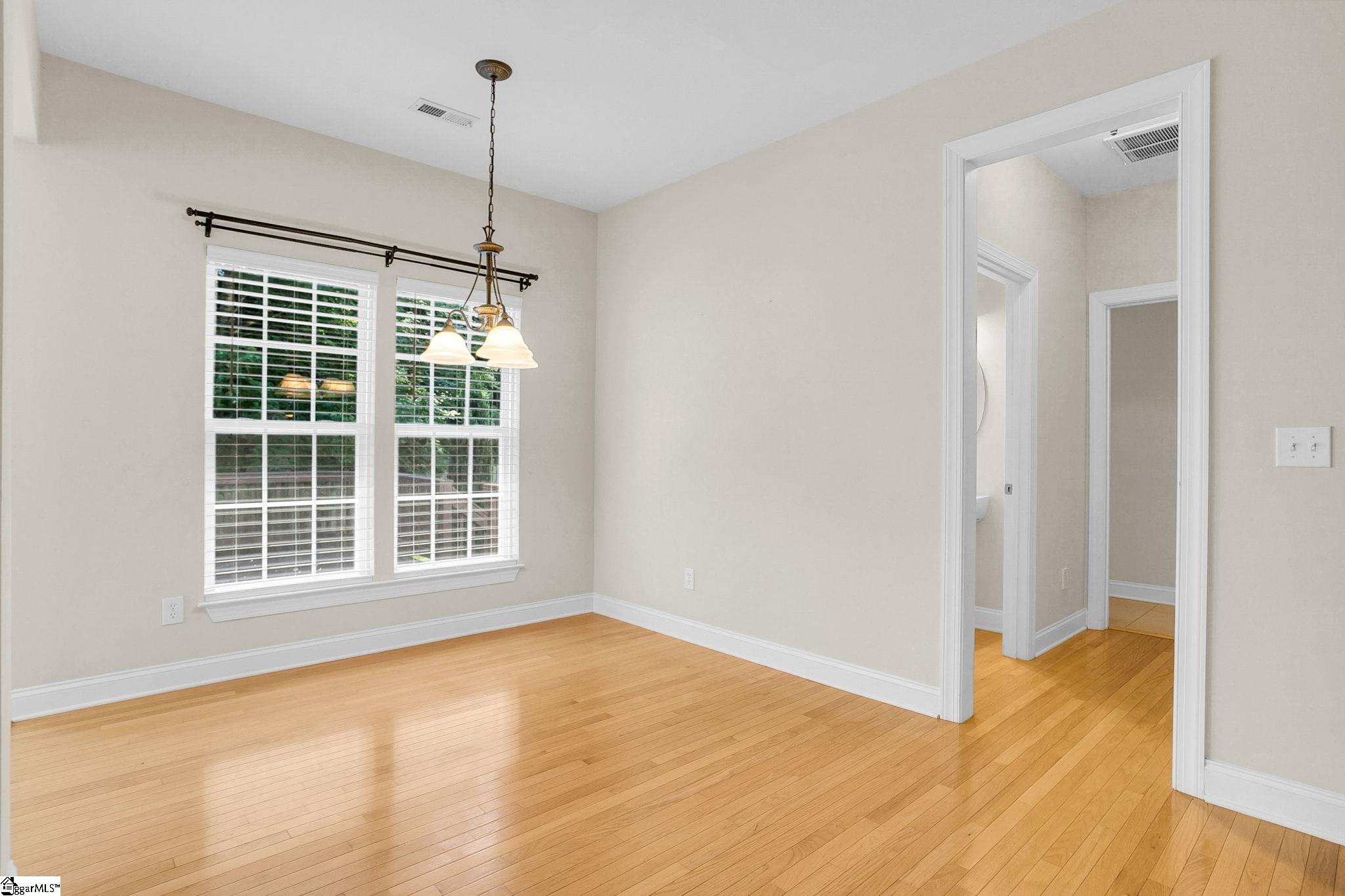 109 Amberleaf Way Simpsonville, SC 29681