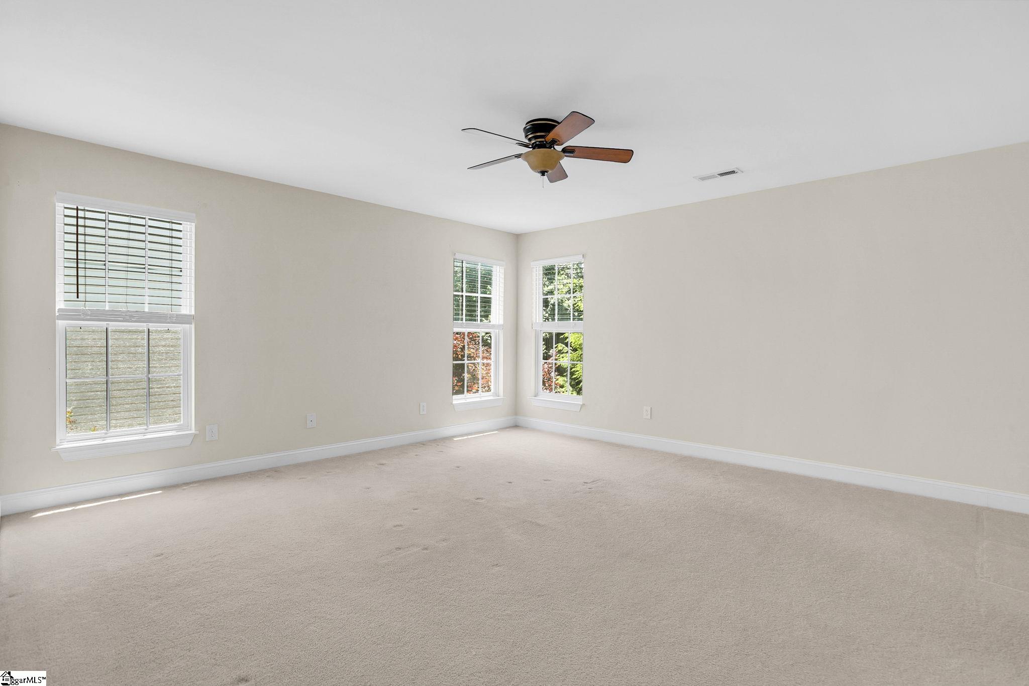 109 Amberleaf Way Simpsonville, SC 29681
