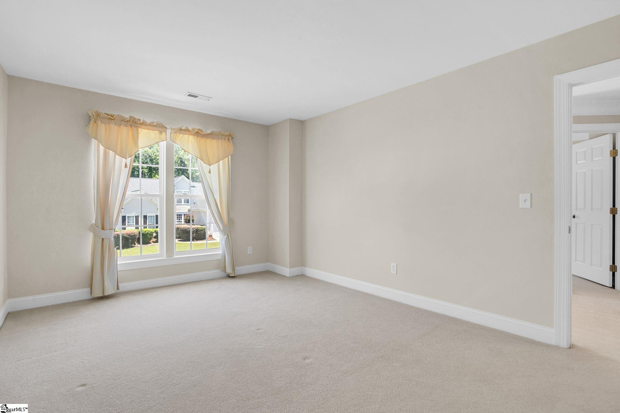 109 Amberleaf Way Simpsonville, SC 29681