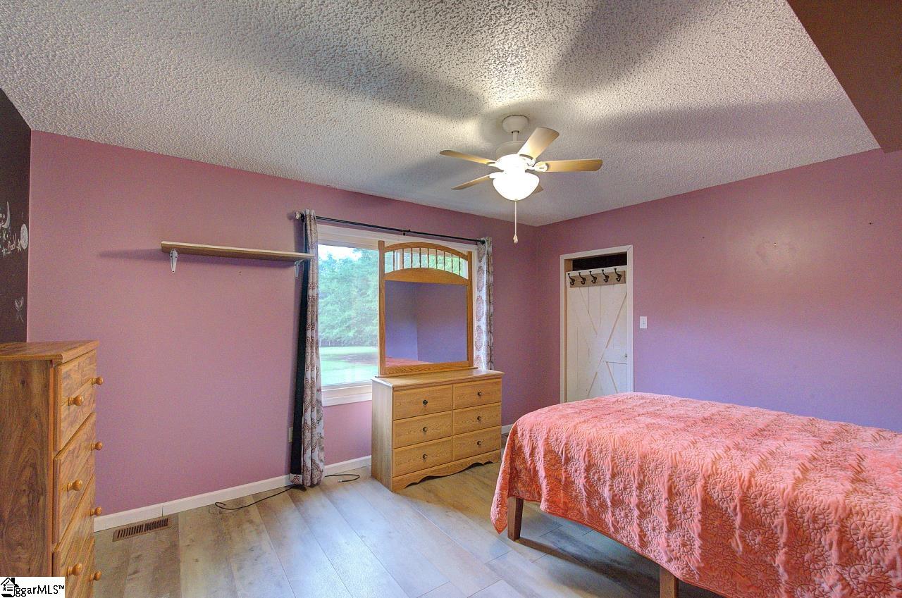503 Edgewater Road Woodruff, SC 29388