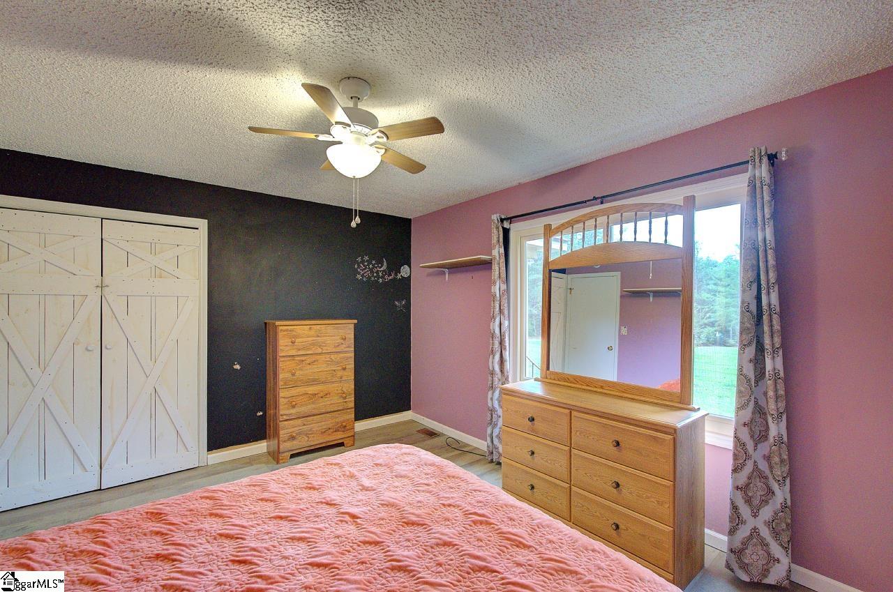 503 Edgewater Road Woodruff, SC 29388