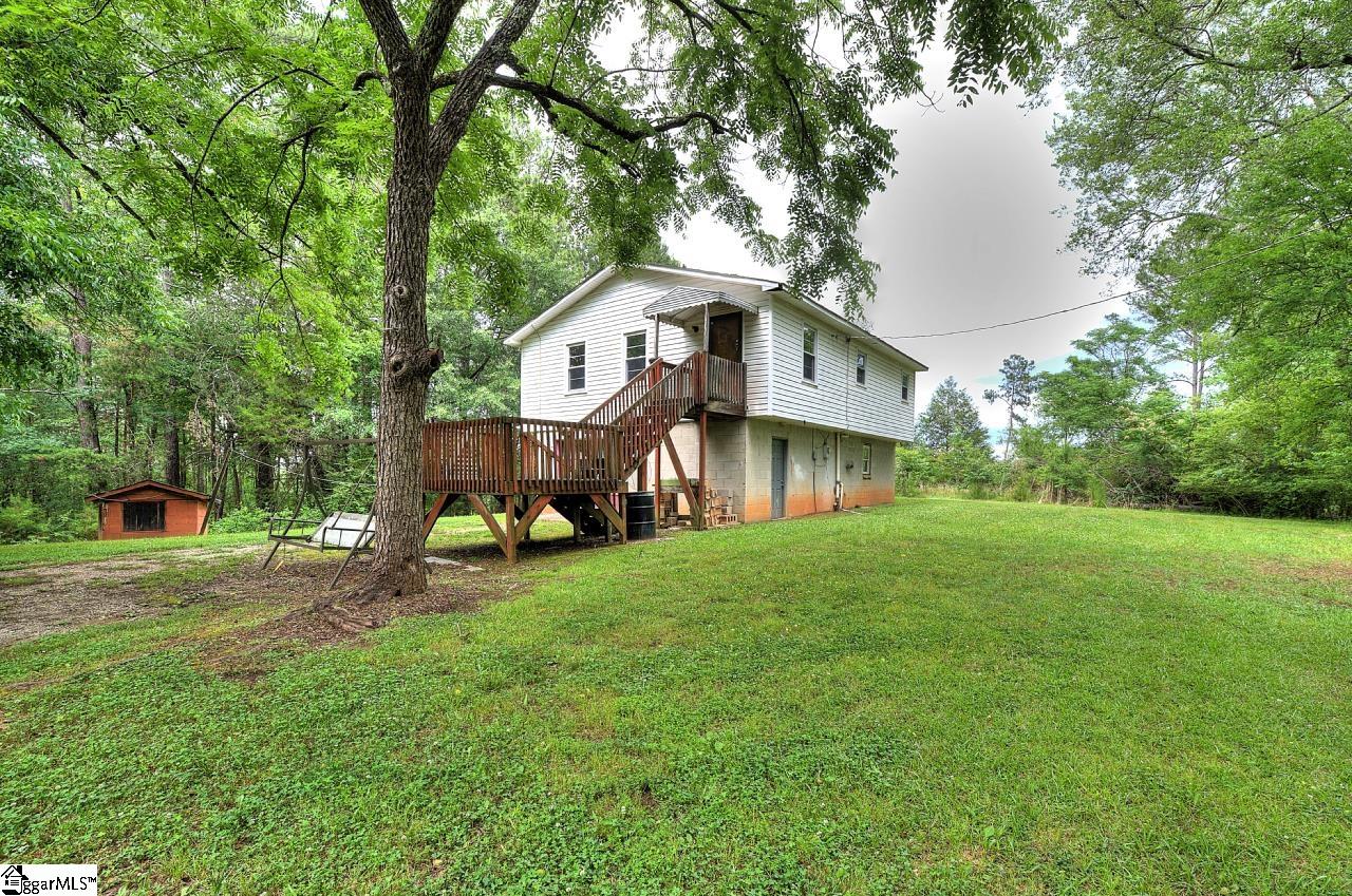 503 Edgewater Road Woodruff, SC 29388