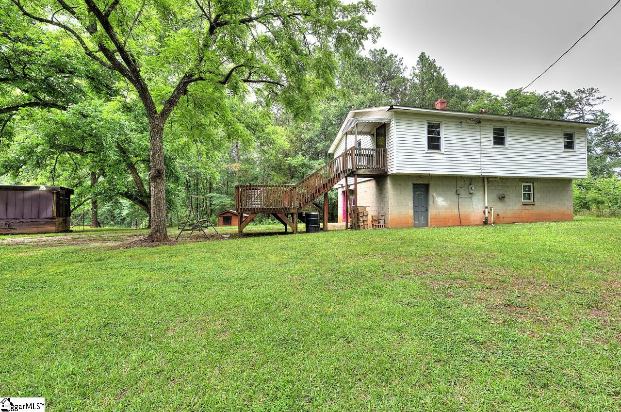 503 Edgewater Road Woodruff, SC 29388