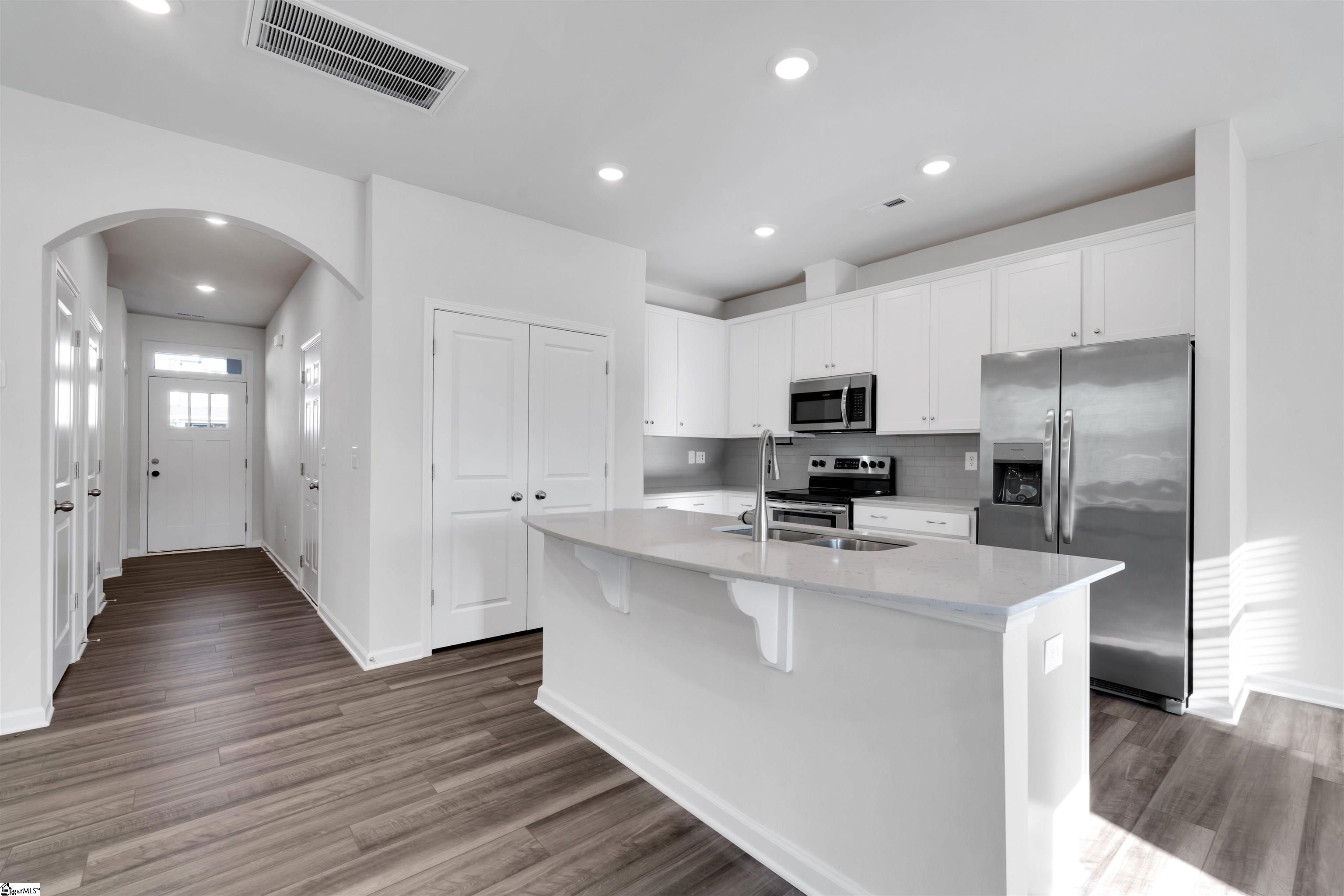 309 E Compass Way Easley, SC 29640