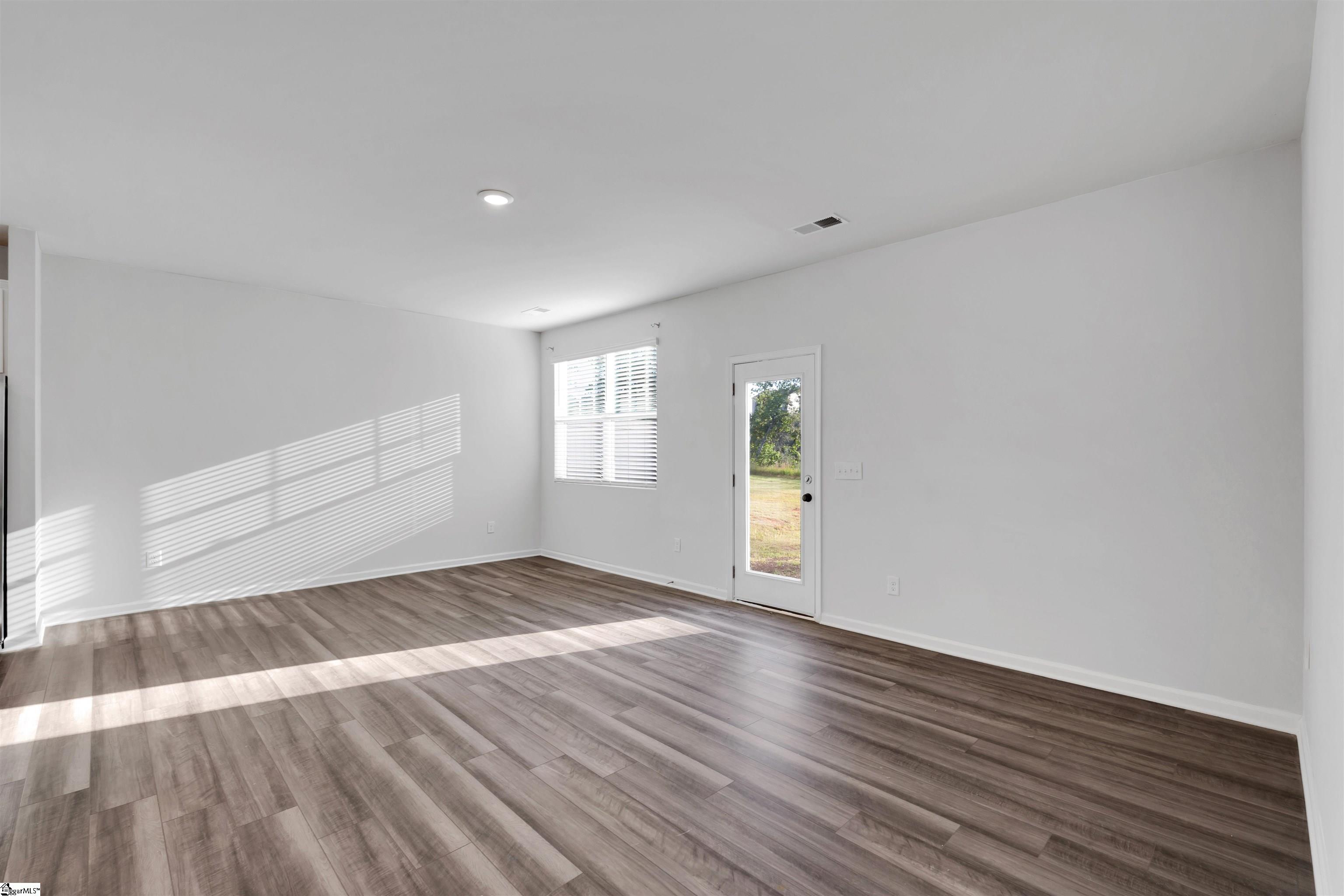 309 E Compass Way Easley, SC 29640
