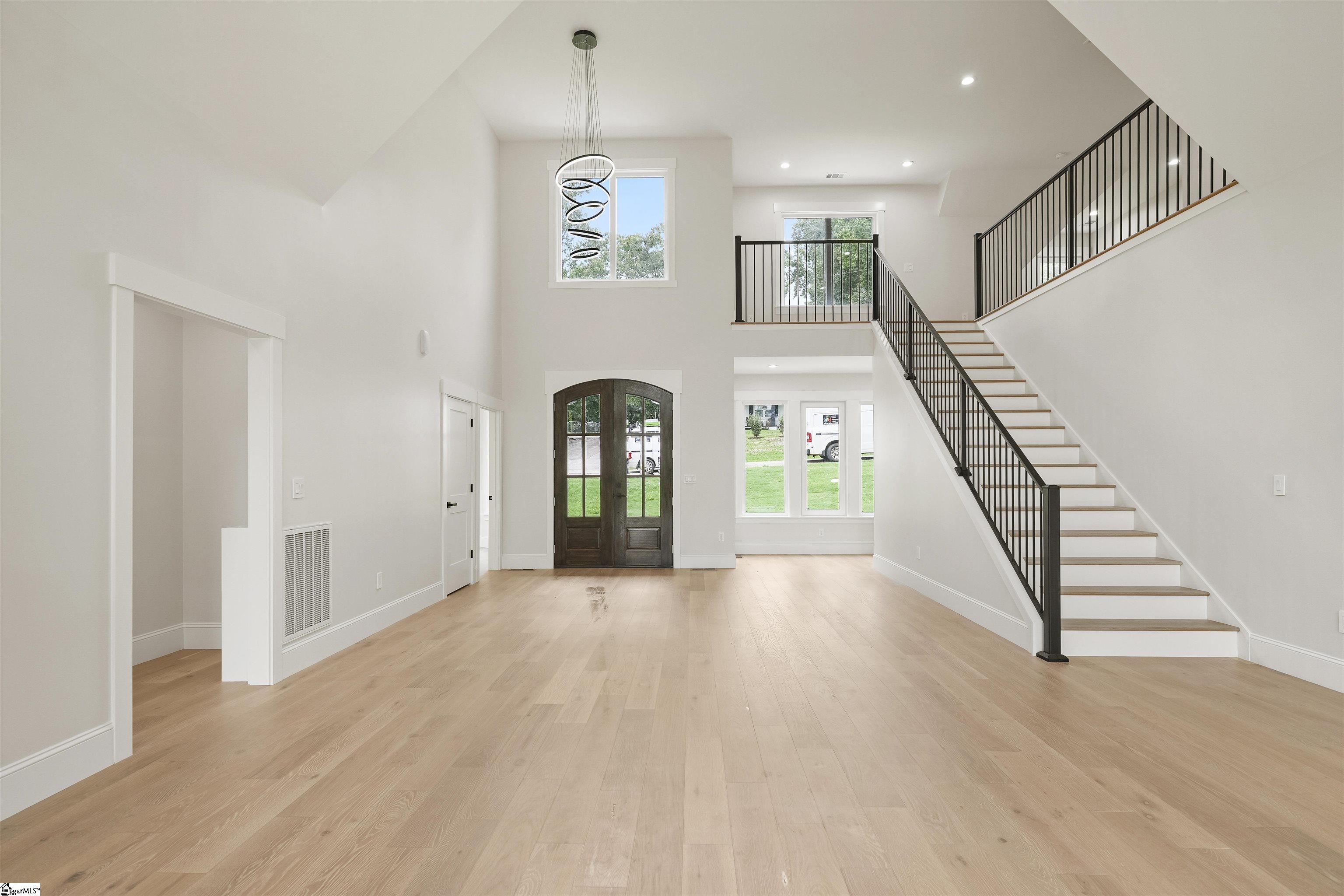 1026 Lakewood Drive Anderson, SC 29625